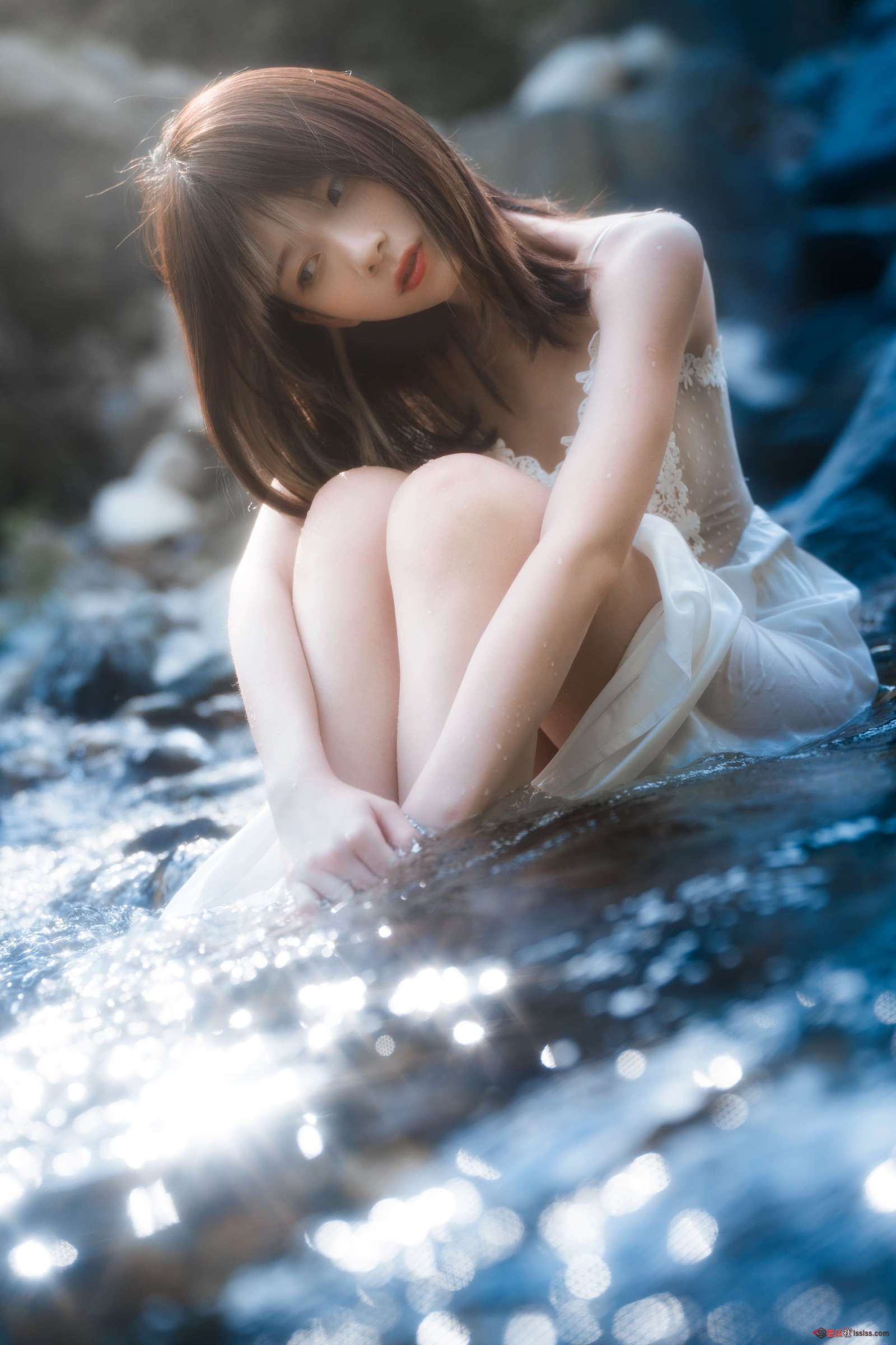 https://www.lss77.com/wp-content/uploads/2023/10/1698406224-c4de9fe96832a87-1600x2400.jpg