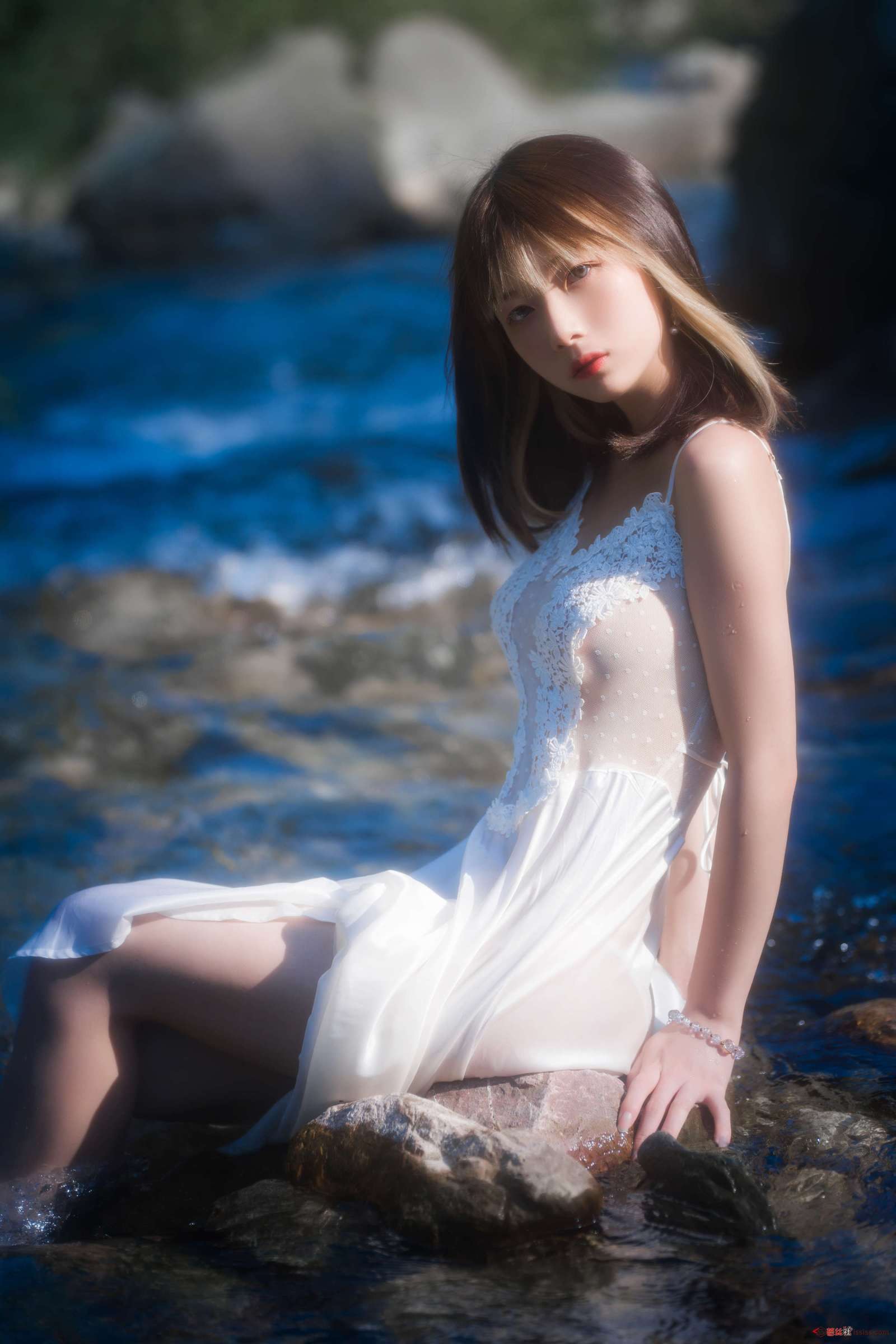 https://www.lss77.com/wp-content/uploads/2023/10/1698406257-cf2e4f52be52a8f-1600x2400.jpg