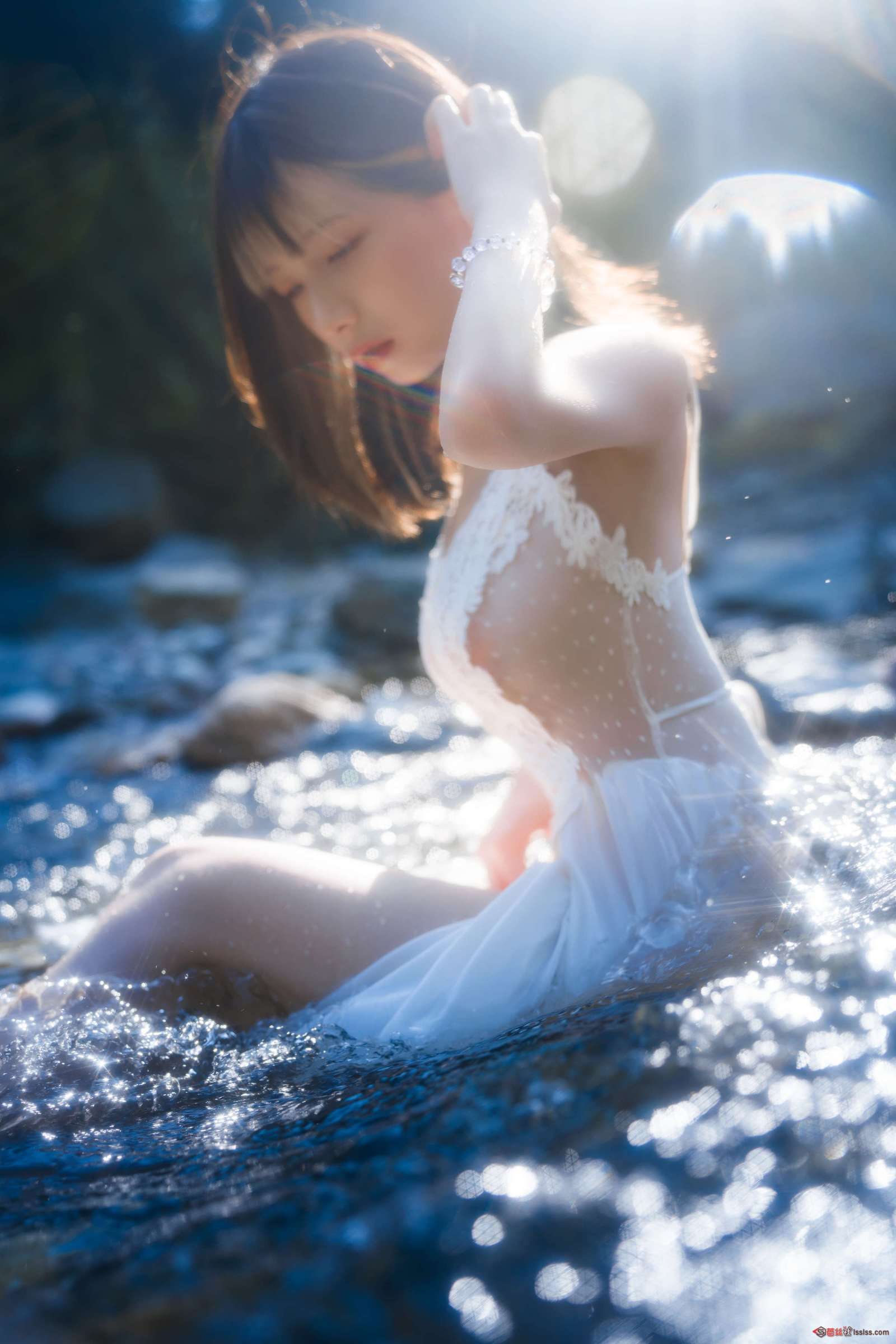 https://www.lss77.com/wp-content/uploads/2023/10/1698406278-9f9cee5b98b2e35-1600x2400.jpg