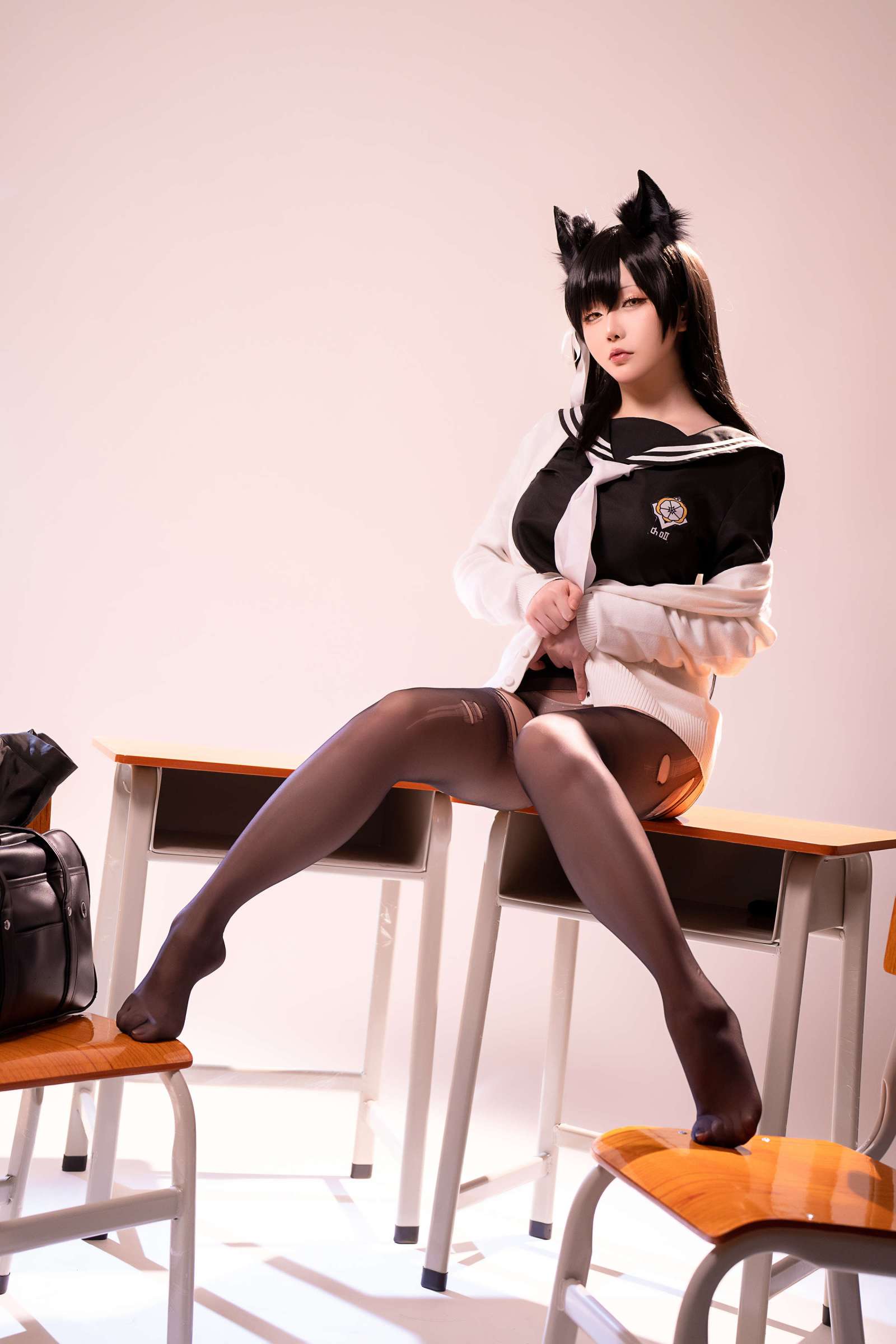 https://www.lss77.com/wp-content/uploads/2023/10/1698485763-842f3298f90f01f-1600x2400.jpg
