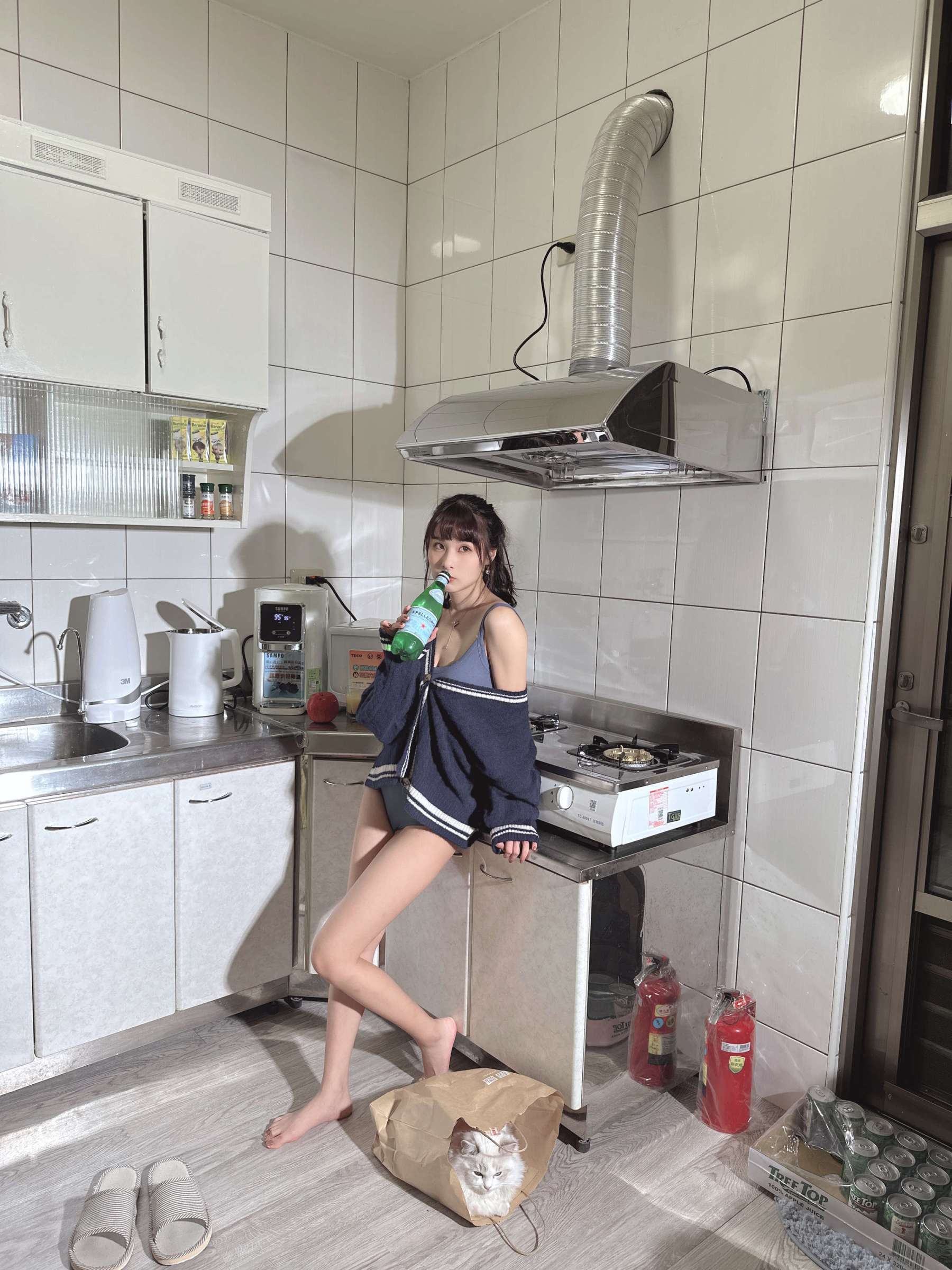 https://www.lss77.com/wp-content/uploads/2023/10/1698576758-d5f038a4537e6a3-1800x2400.jpg