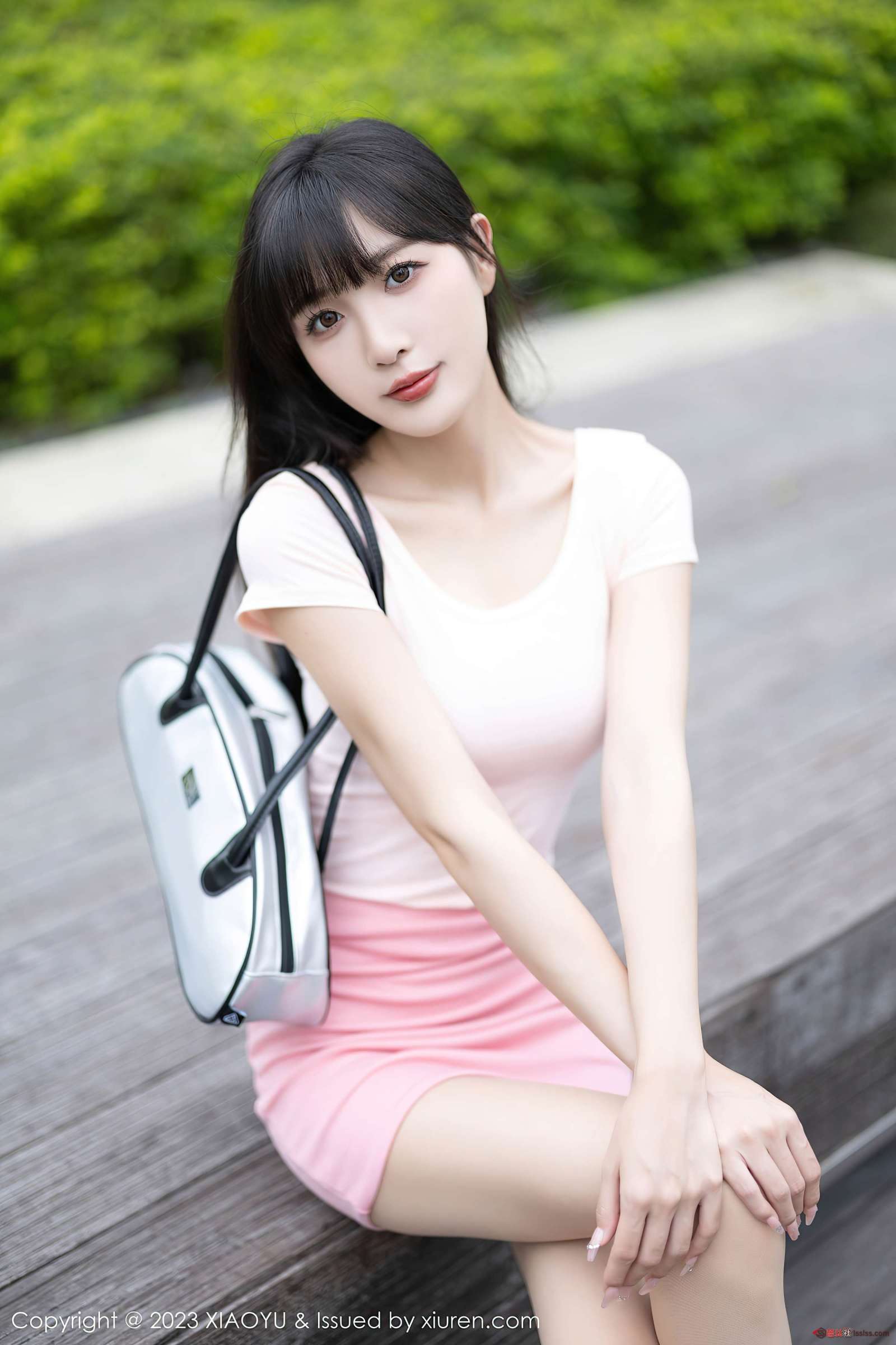 https://www.lss77.com/wp-content/uploads/2023/11/1699160079-29150bb2319c182-1600x2400.jpg