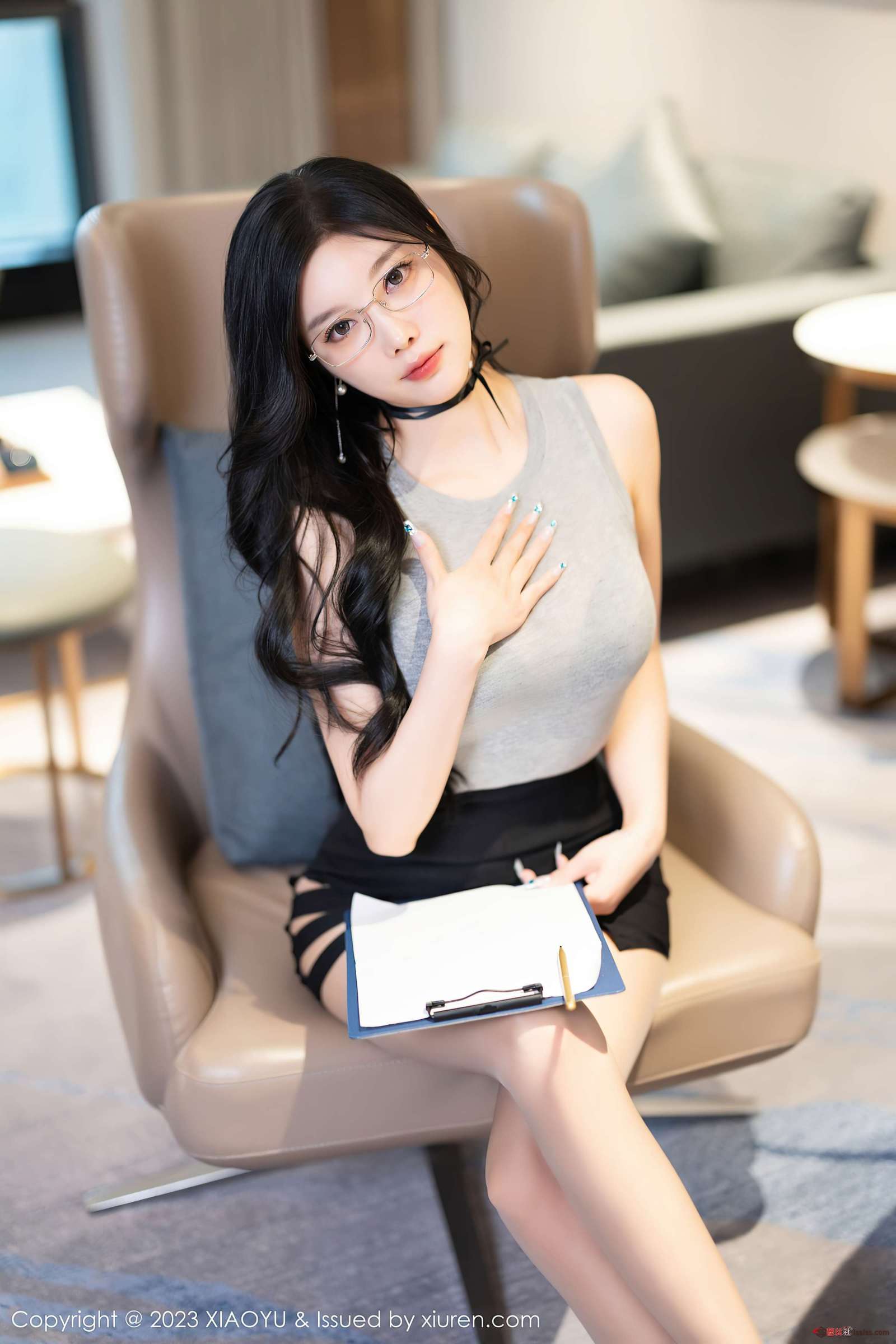 https://www.lss77.com/wp-content/uploads/2023/11/1699353070-7cd86ecb09aa48c-1600x2400.jpg