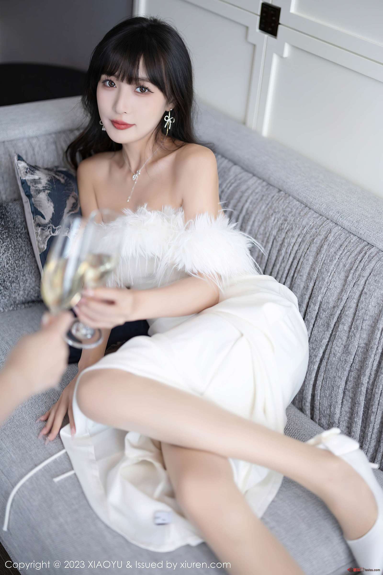 https://www.lss77.com/wp-content/uploads/2023/11/1699353506-2ebe25dd3a566f3-1600x2400.jpg