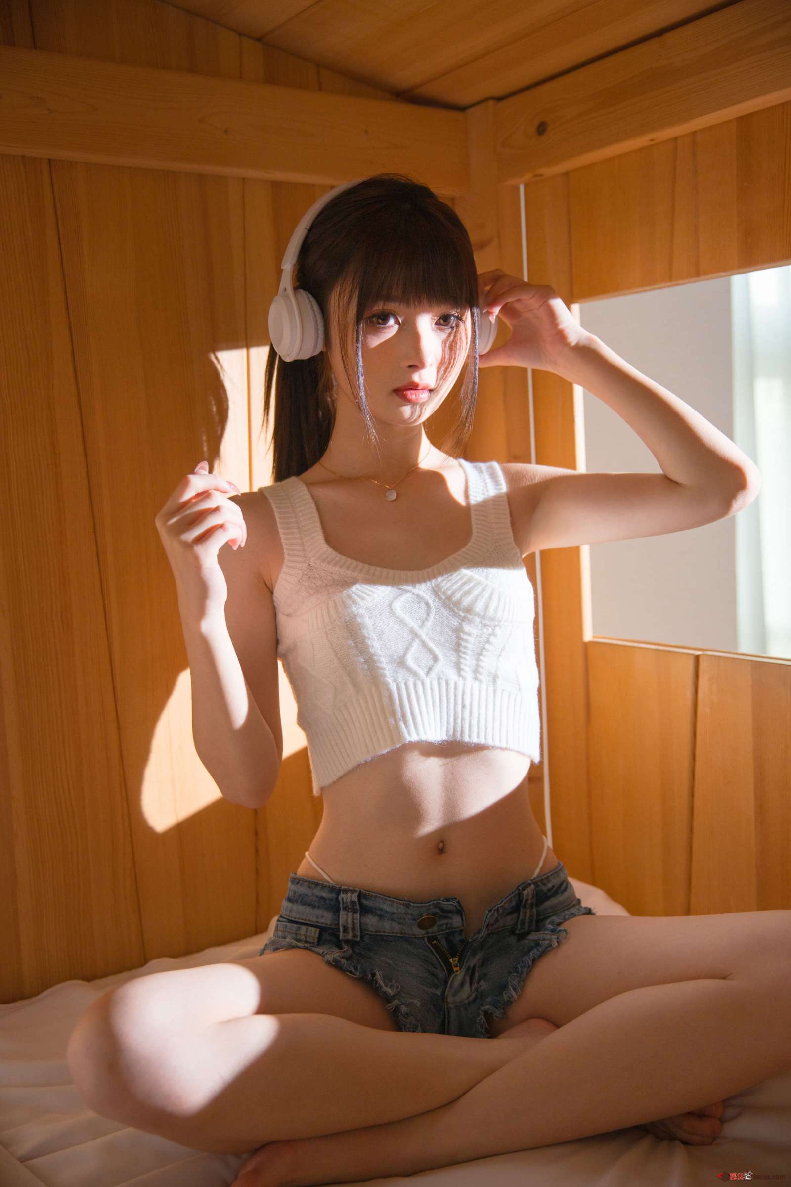 https://www.lss77.com/wp-content/uploads/2023/11/1699421318-738cccd4fda1724-1600x2400.jpg