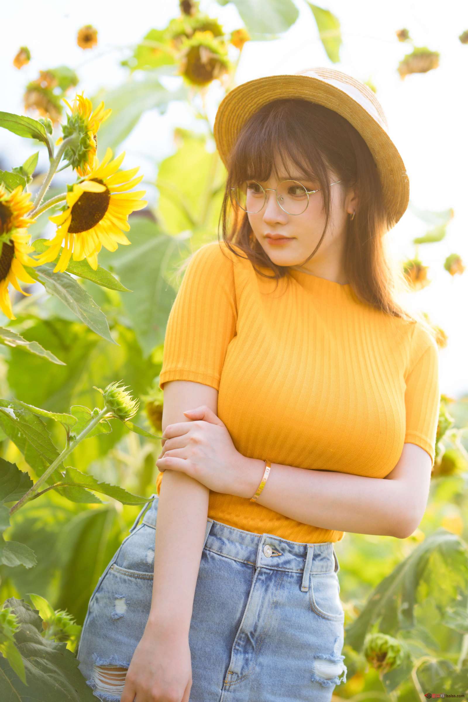 https://www.lss77.com/wp-content/uploads/2023/11/1699421671-2a452c50d7c60fb-1600x2400.jpg