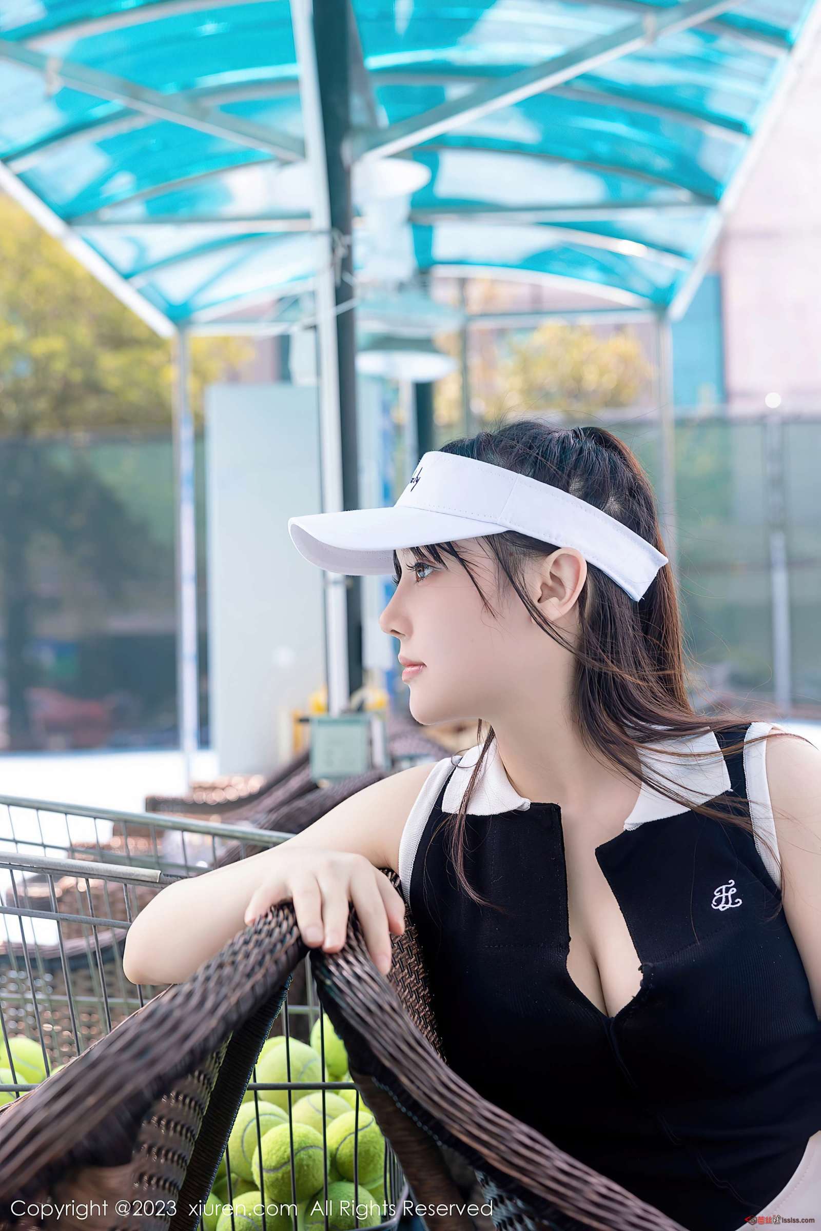 https://www.lss77.com/wp-content/uploads/2023/11/1699683314-75f56f82bbabc12-1600x2400.jpg
