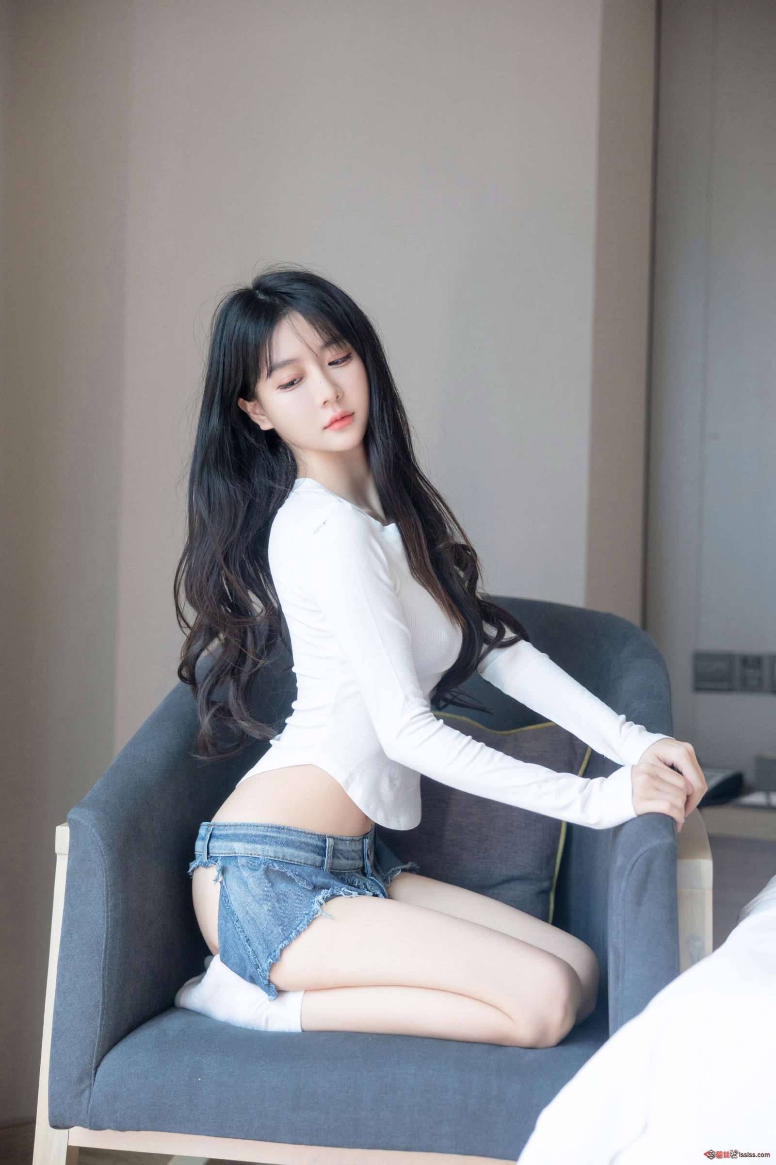 https://www.lss77.com/wp-content/uploads/2023/11/1699768038-7d06a9cf10f2e9e-1600x2400.jpg