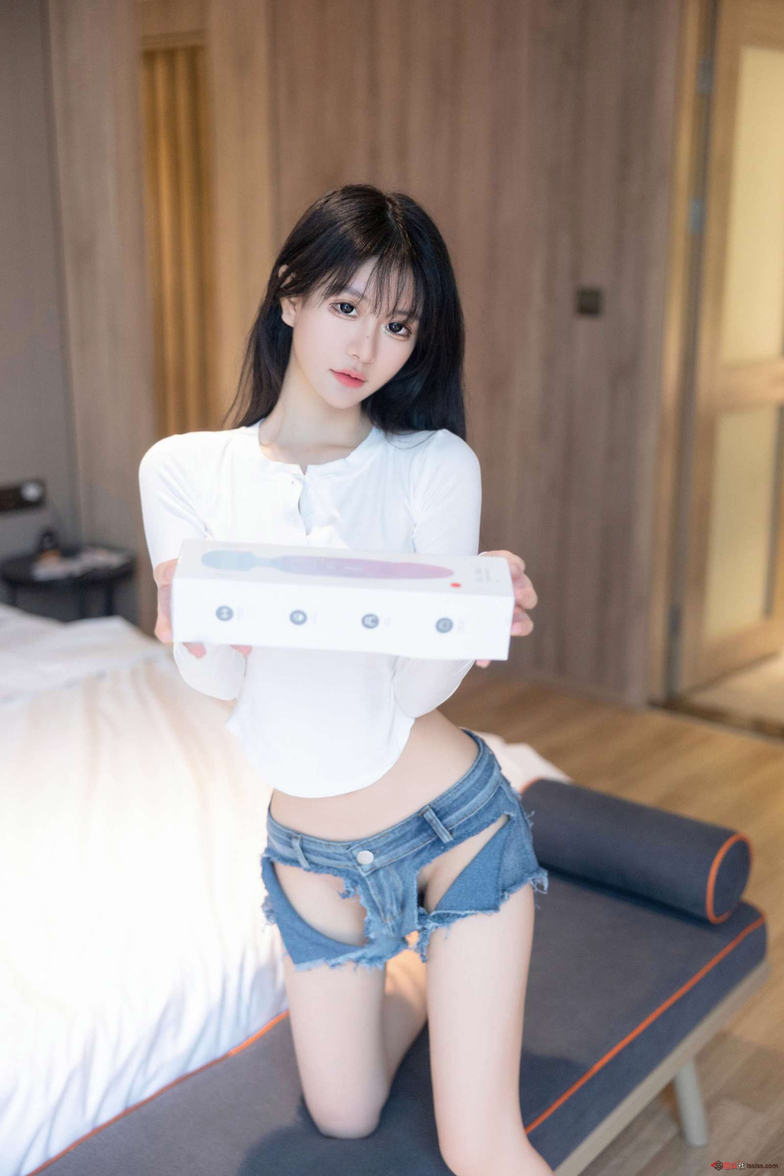 https://www.lss77.com/wp-content/uploads/2023/11/1699768153-682670d9ab0aaa4-1600x2400.jpg