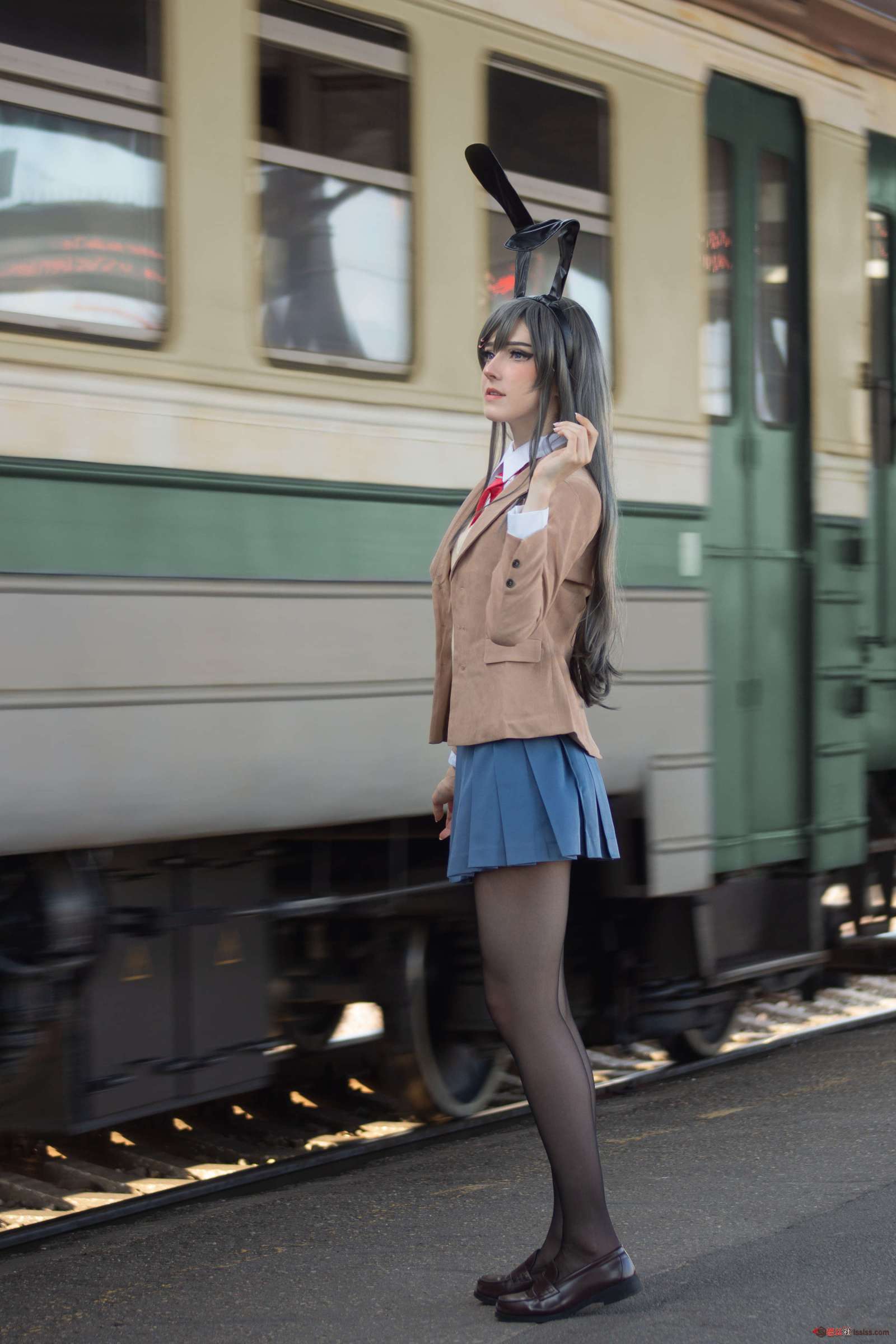 https://www.lss77.com/wp-content/uploads/2023/11/1699771041-7658d0d2112eb26-1600x2400.jpg