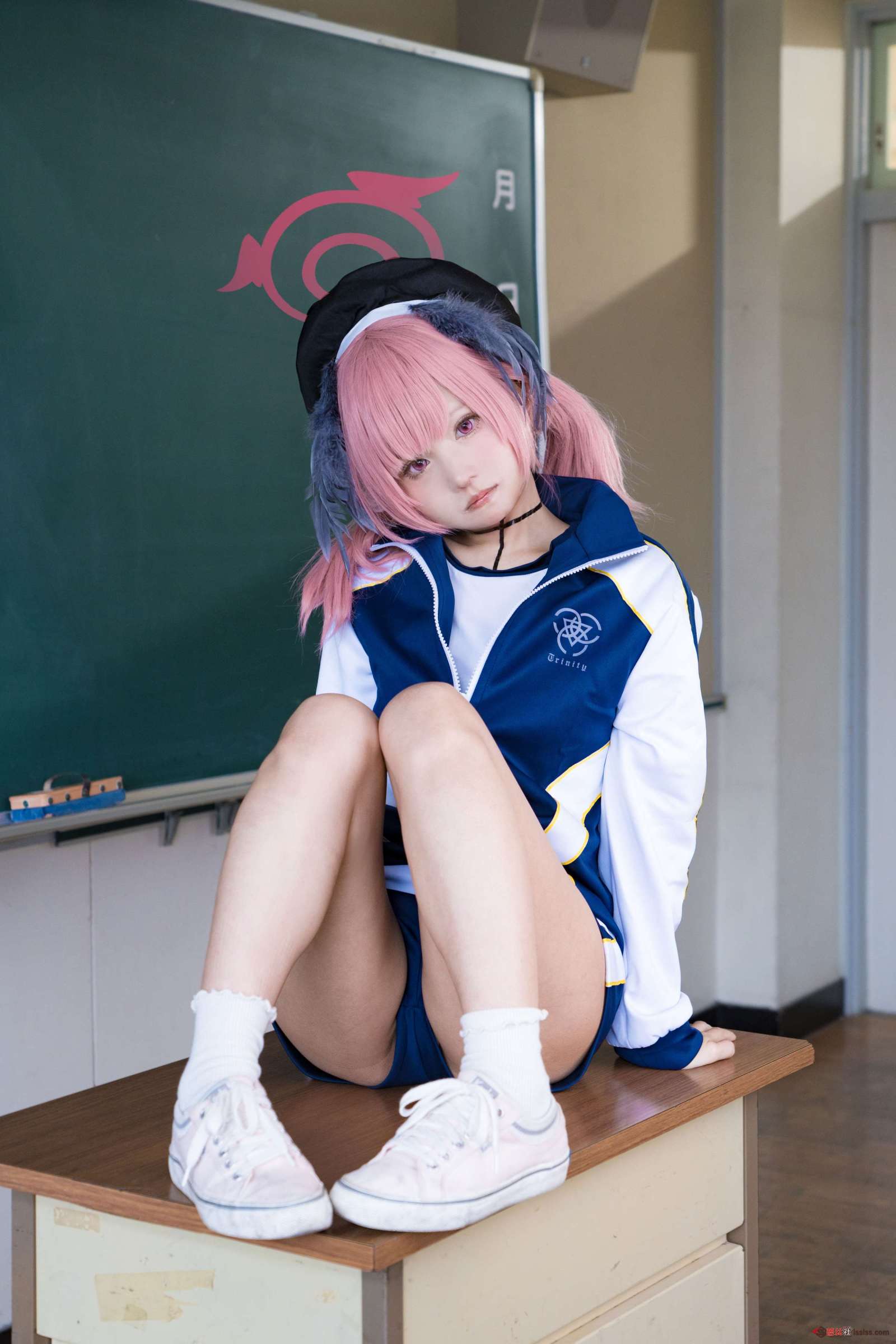 https://www.lss77.com/wp-content/uploads/2023/11/1699772650-2a79ea27c279e47-1600x2400.jpg