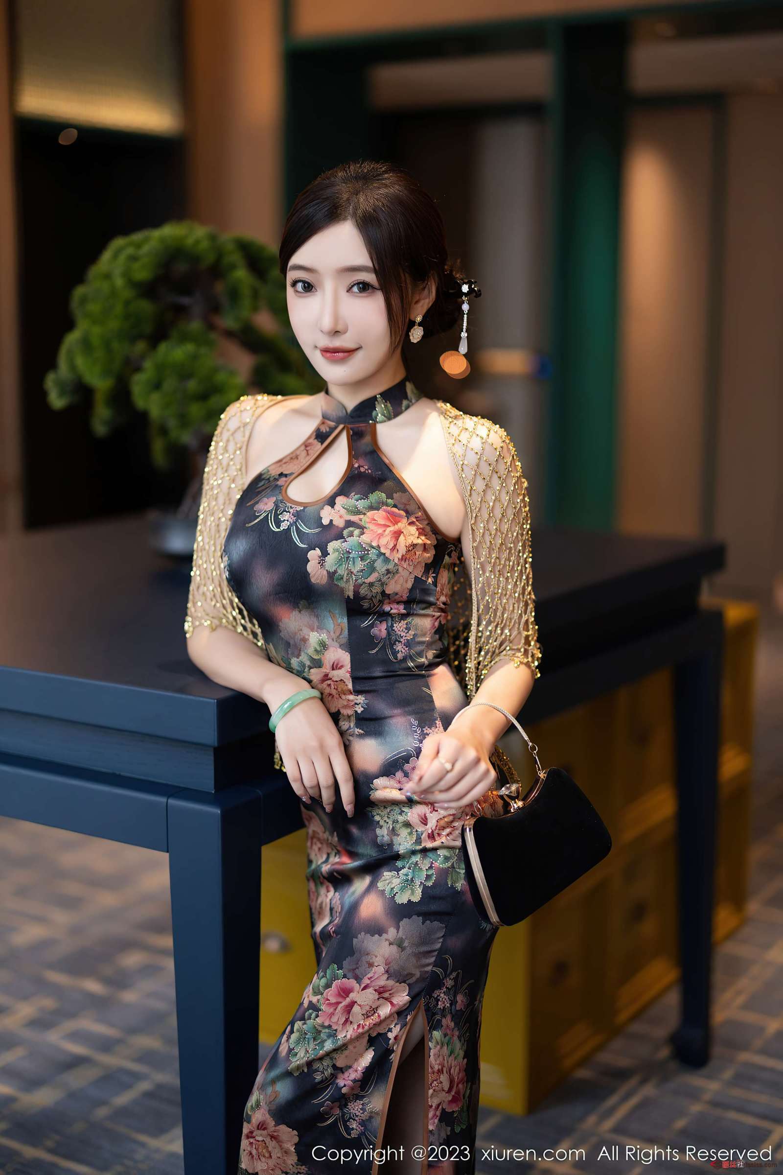 https://www.lss77.com/wp-content/uploads/2023/11/1700105764-b6fb522815d06fe-1600x2400.jpg