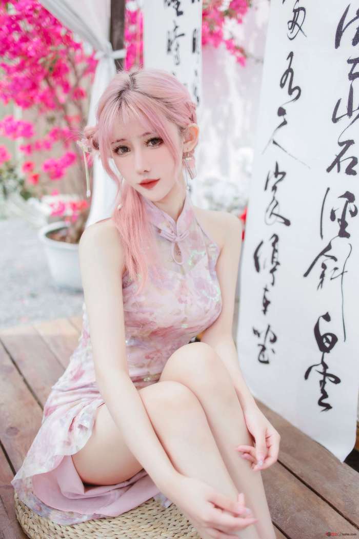 仙女月 – 粉色旗袍 [20P170MB]