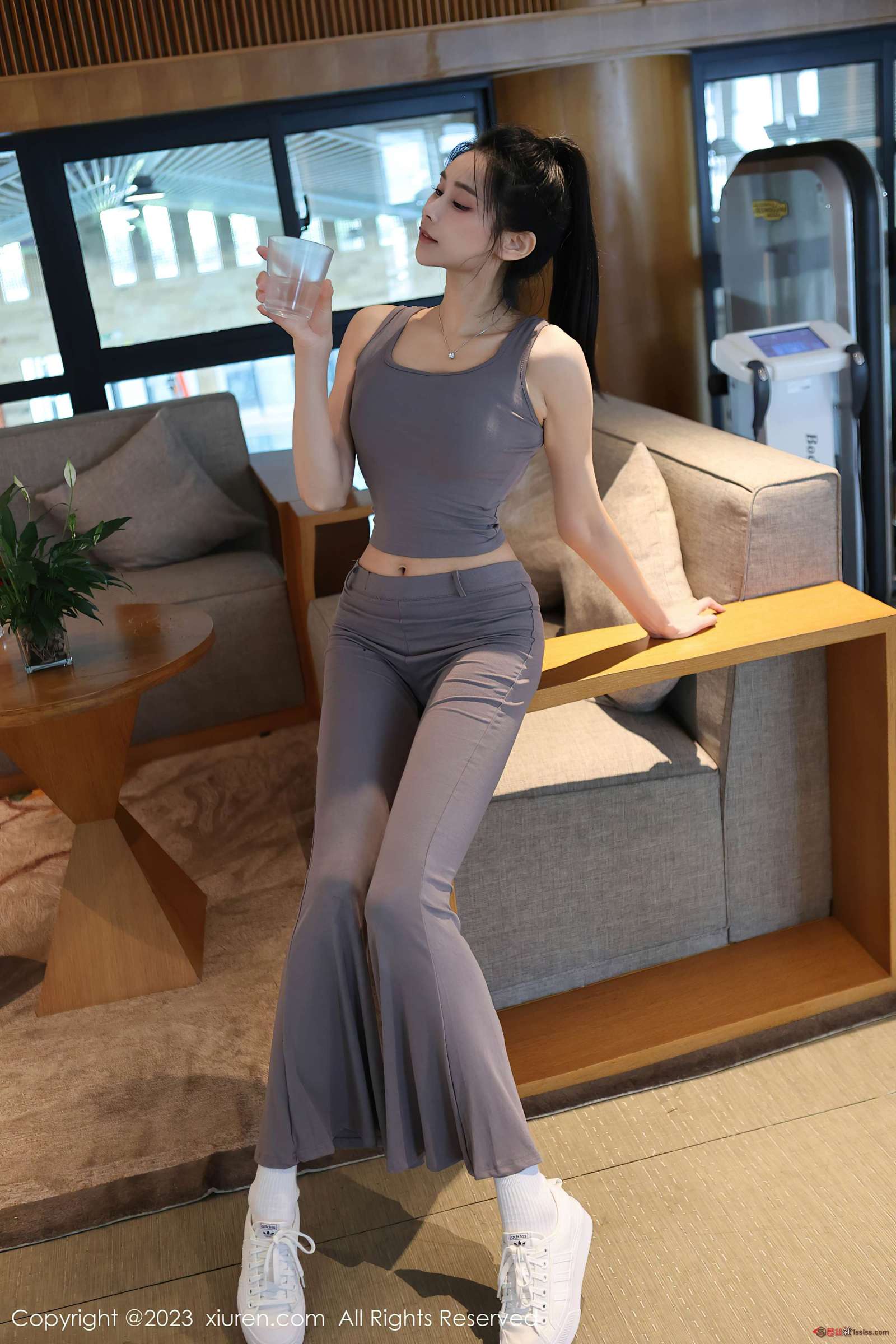 https://www.lss77.com/wp-content/uploads/2023/11/1700370008-ae2bac2e4b4da80-1600x2400.jpg