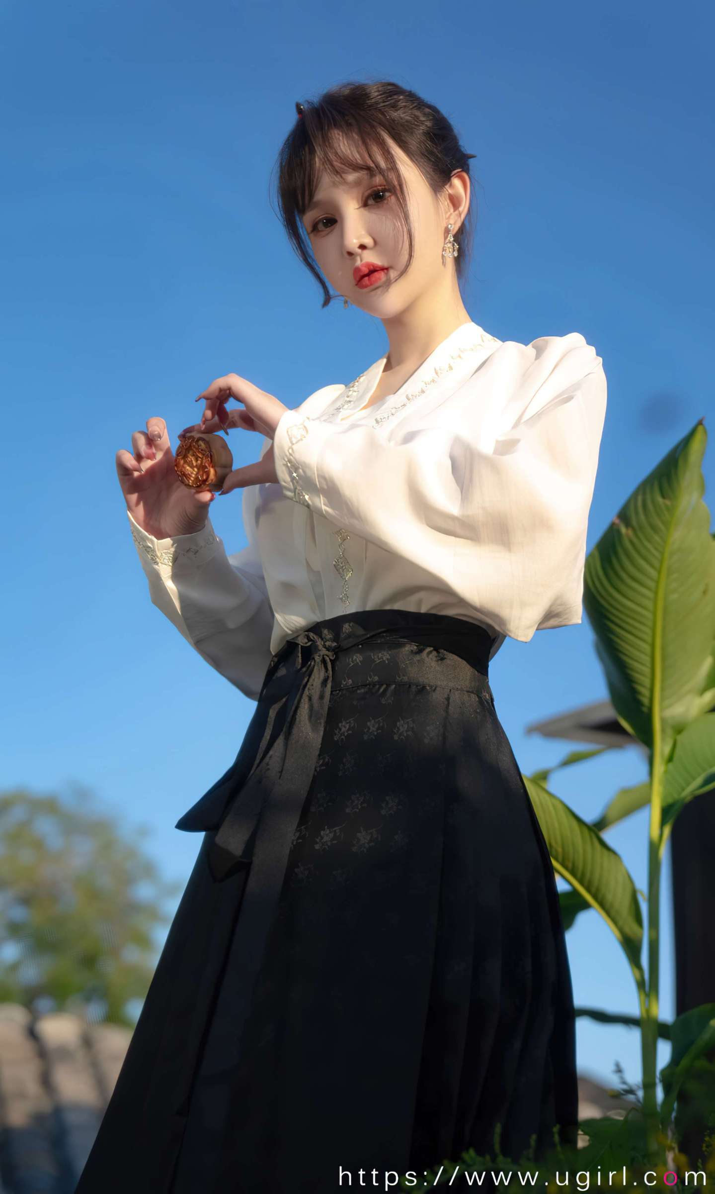 https://www.lss77.com/wp-content/uploads/2023/11/1700546449-d39934ce111a864-1439x2400.jpg