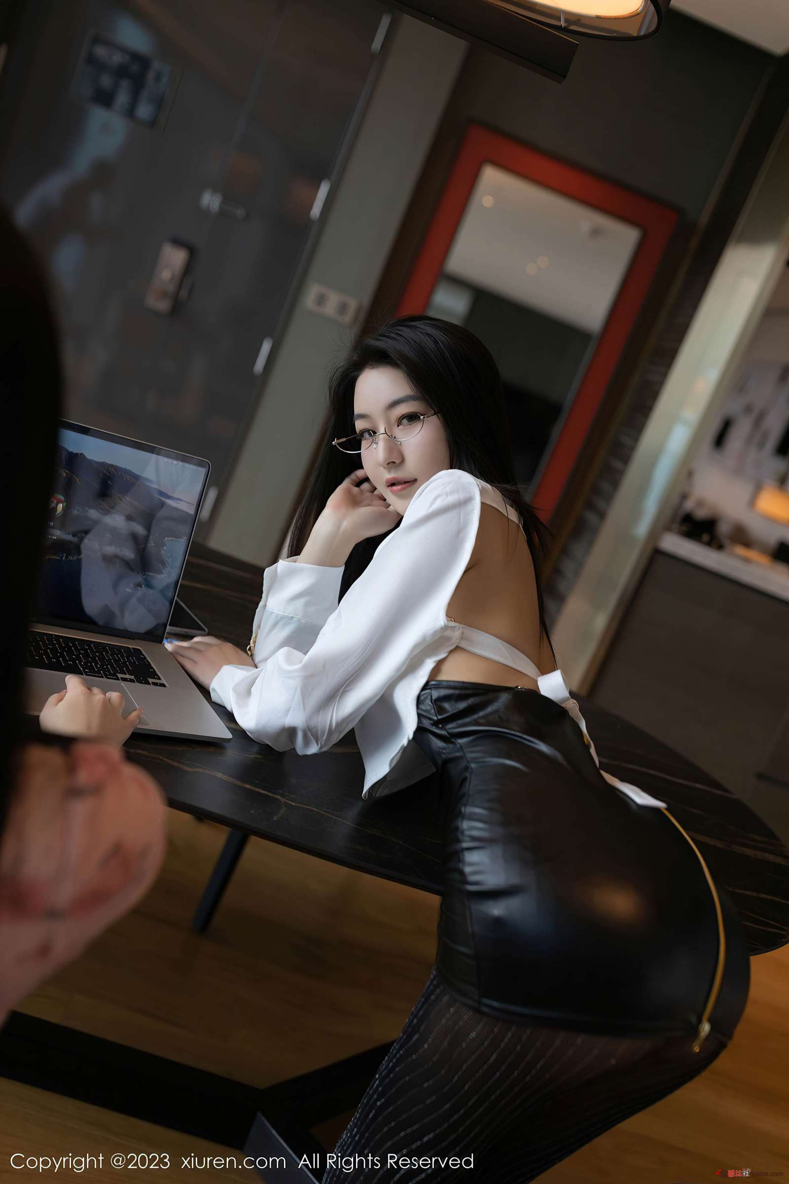 https://www.lss77.com/wp-content/uploads/2023/11/1700986242-fcd04e26e900e94-1600x2400.jpg