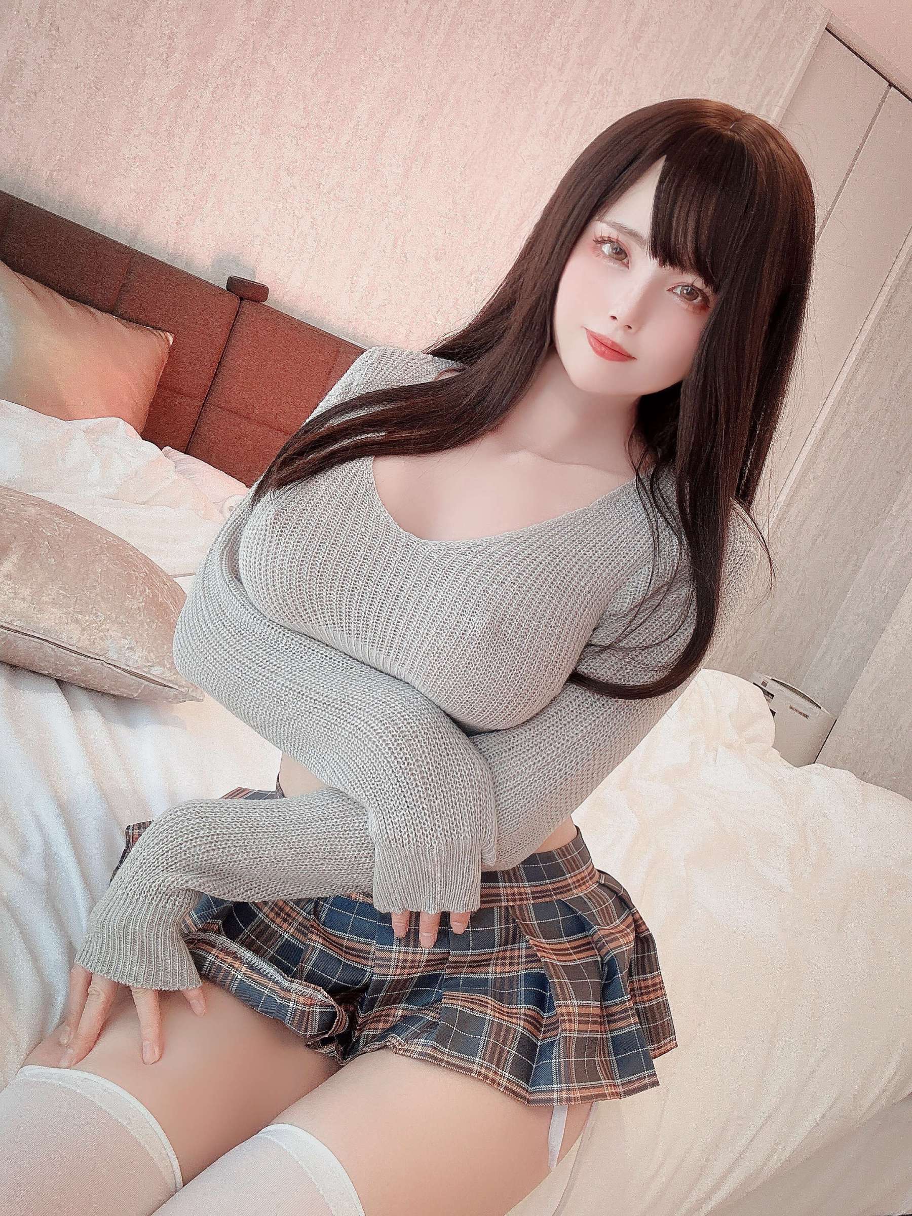 https://www.lss77.com/wp-content/uploads/2023/11/1701247494-441954d29ad2a37-1800x2400.jpg