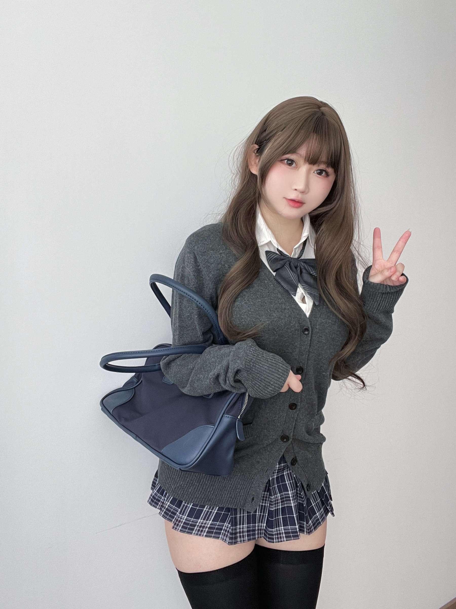 https://www.lss77.com/wp-content/uploads/2023/11/1701324982-11364907cf269dd-1800x2400.jpg