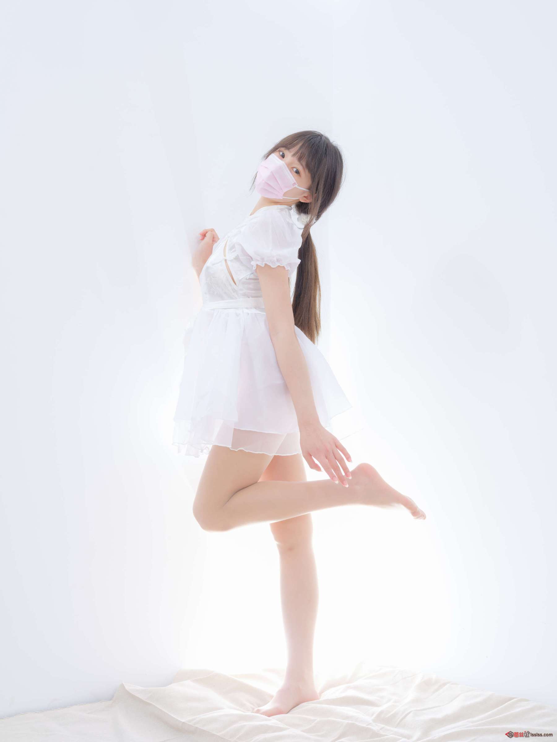 https://www.lss77.com/wp-content/uploads/2023/12/1701590476-bb332482a638036-1800x2400.jpg