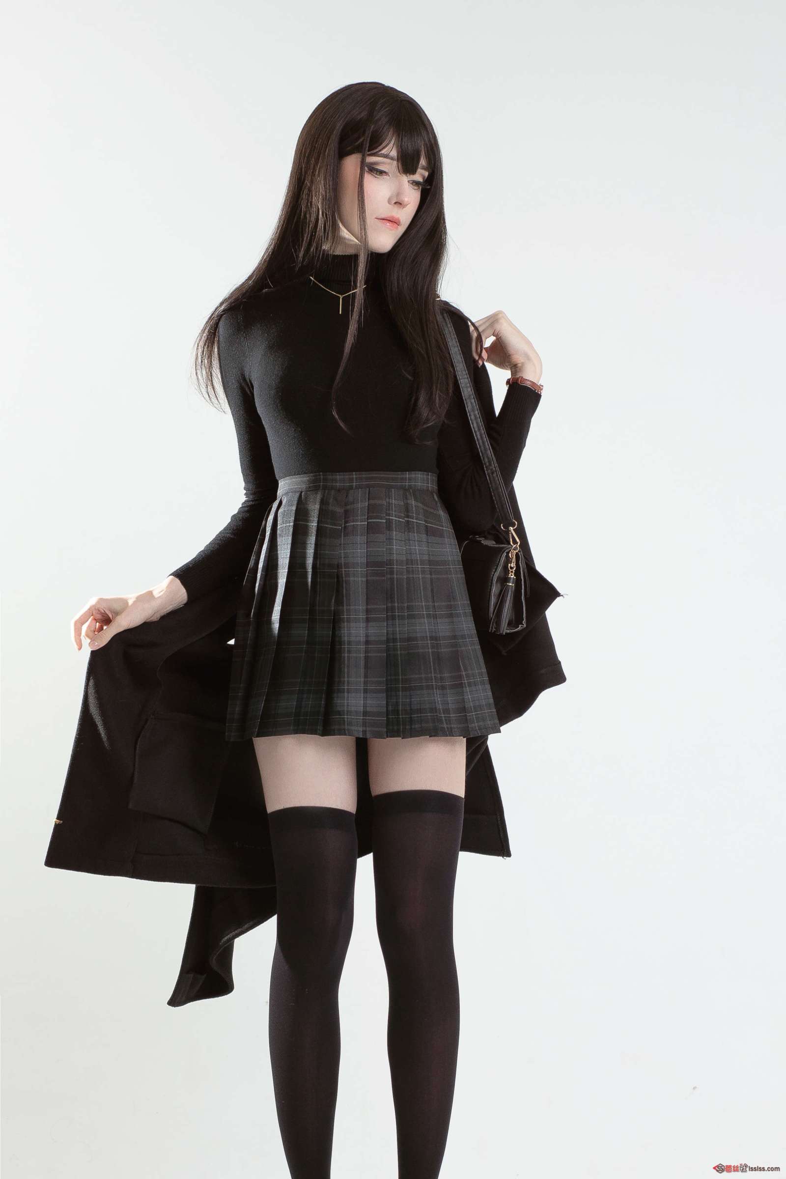 https://www.lss77.com/wp-content/uploads/2023/12/1701855401-e88a49bccde359f-1600x2400.jpg