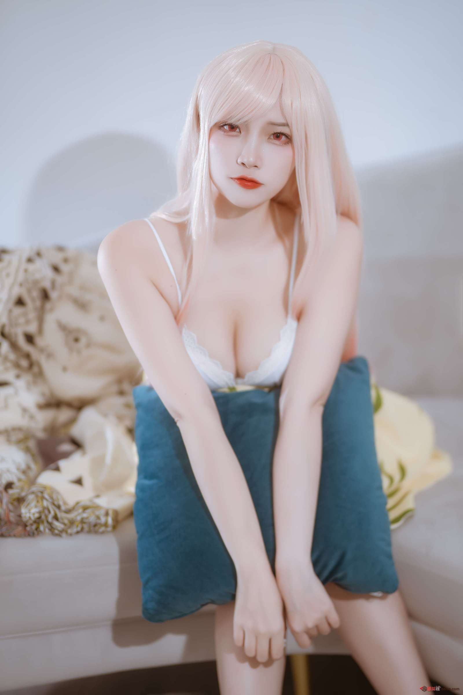 https://www.lss77.com/wp-content/uploads/2023/12/1701946322-e88a49bccde359f-1600x2400.jpg