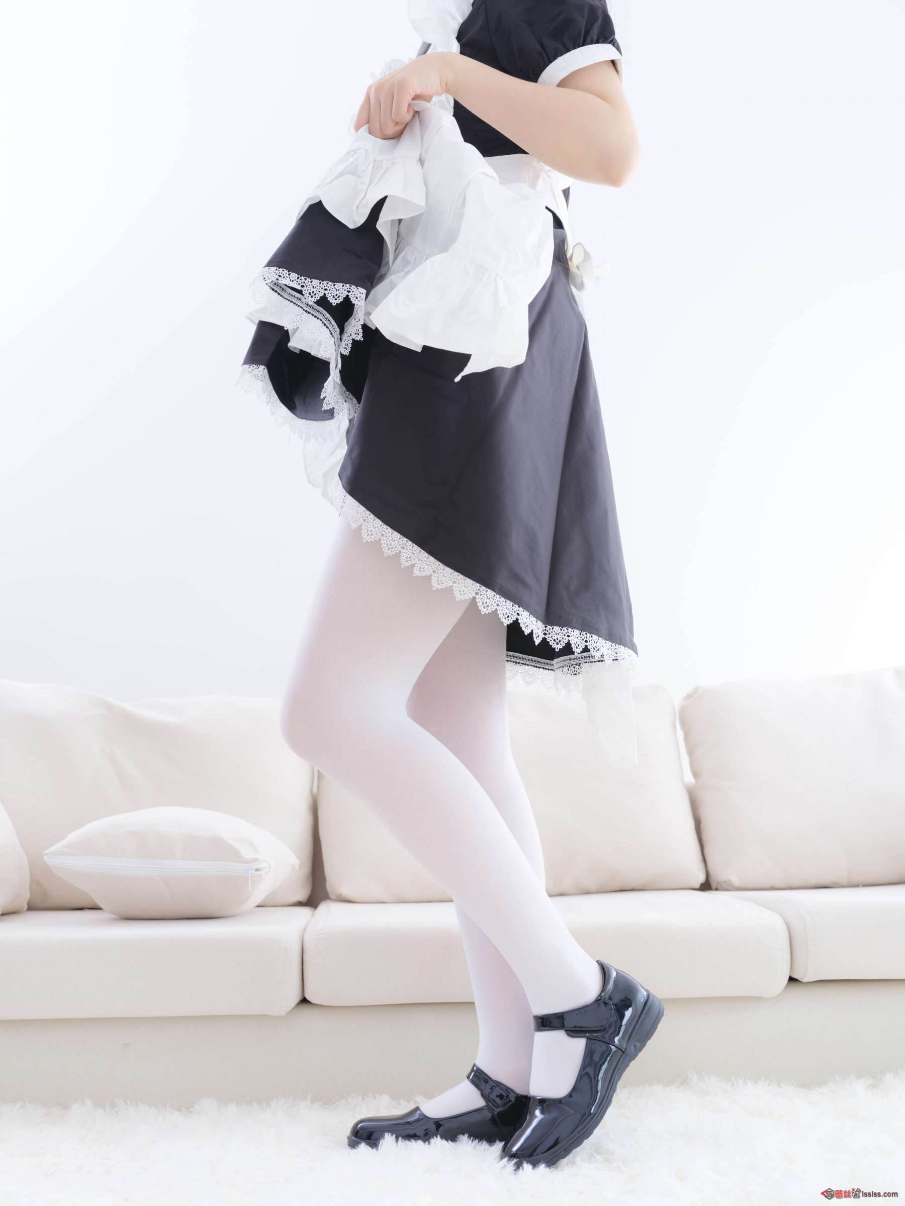 https://www.lss77.com/wp-content/uploads/2023/12/1701946396-ce08becc73195df-1800x2400.jpg