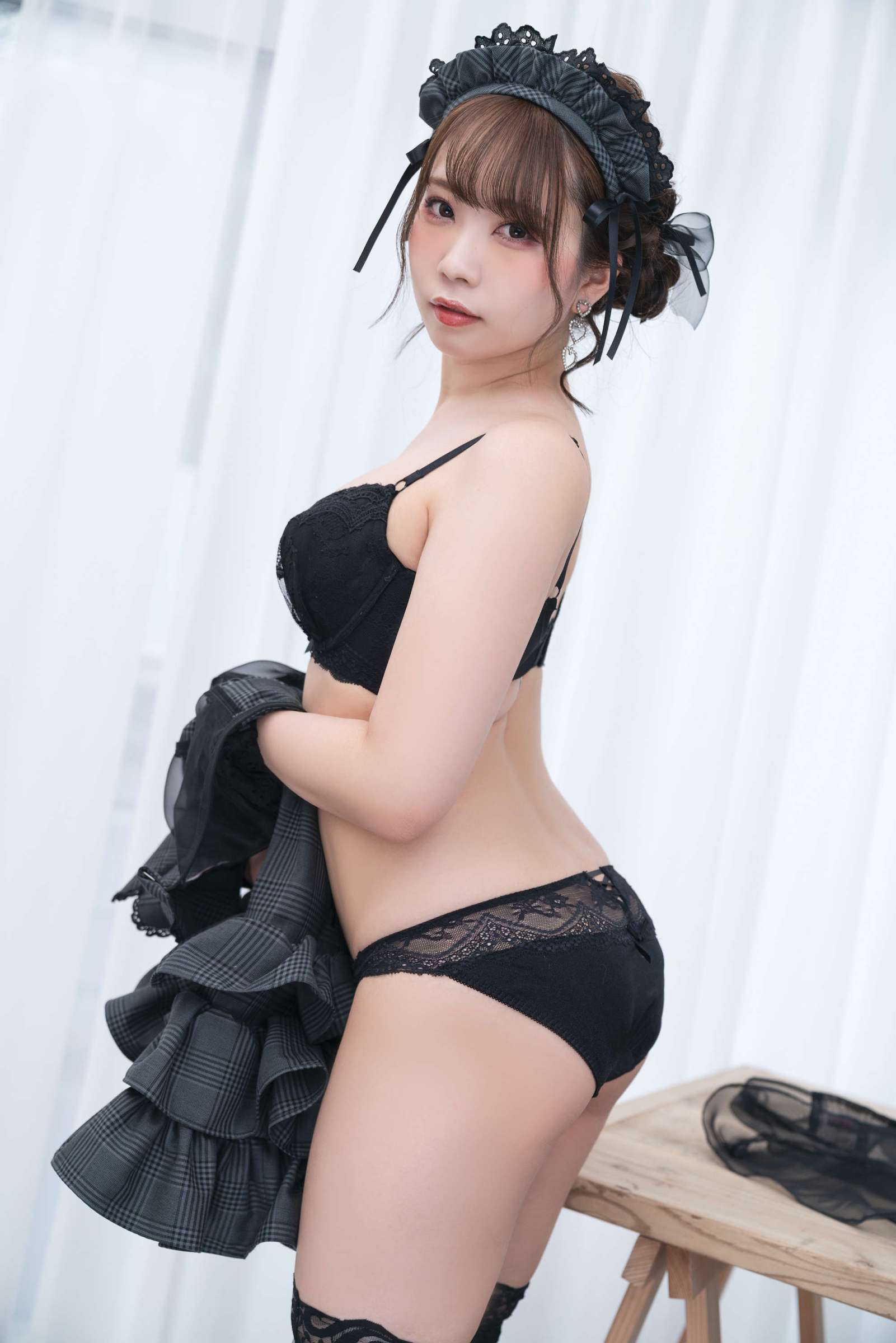 https://www.lss77.com/wp-content/uploads/2023/12/1702030866-43ec517d68b6edd-1601x2400.jpg
