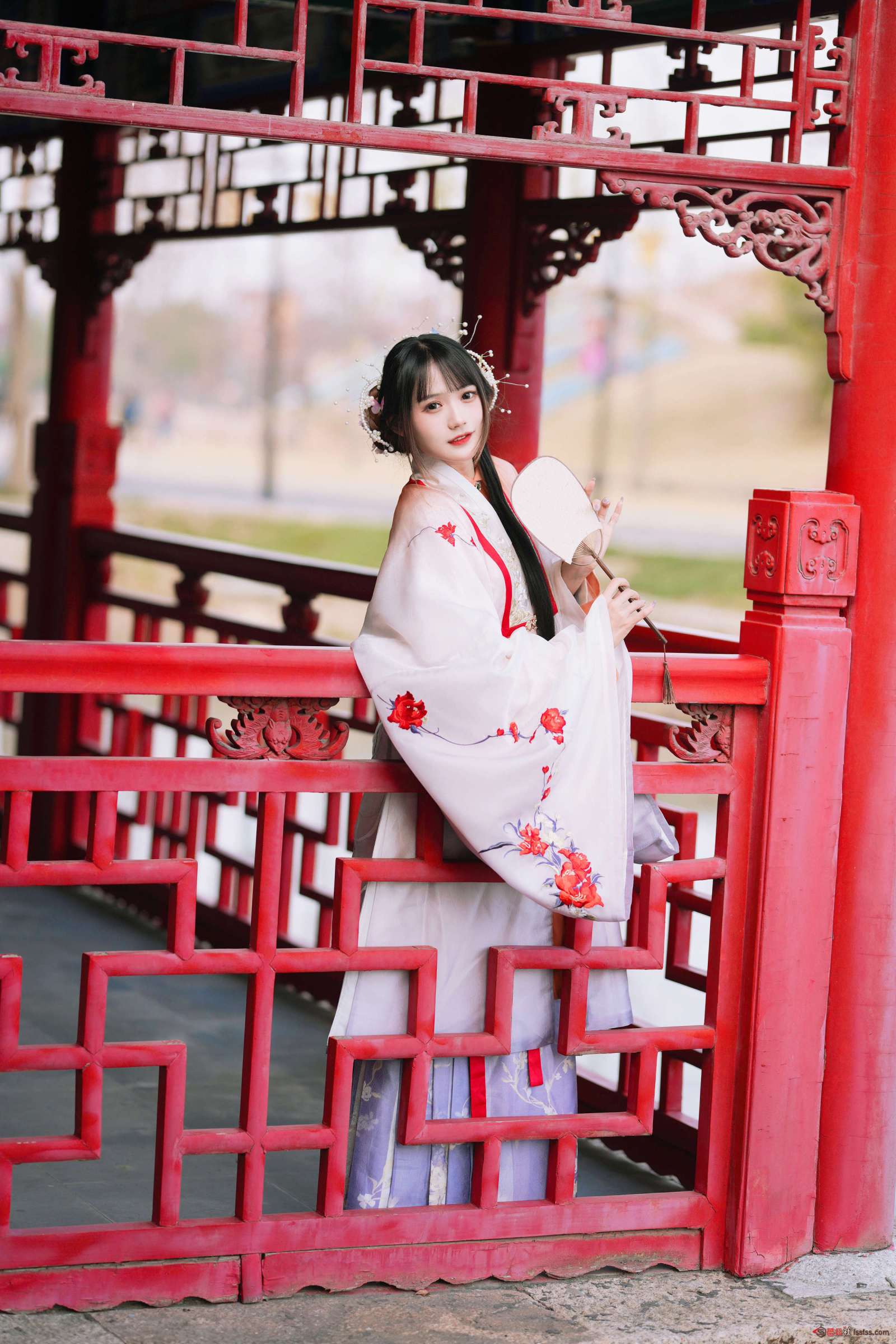https://www.lss77.com/wp-content/uploads/2023/12/1702349206-e1eee5e2b42d454-1600x2400.jpg