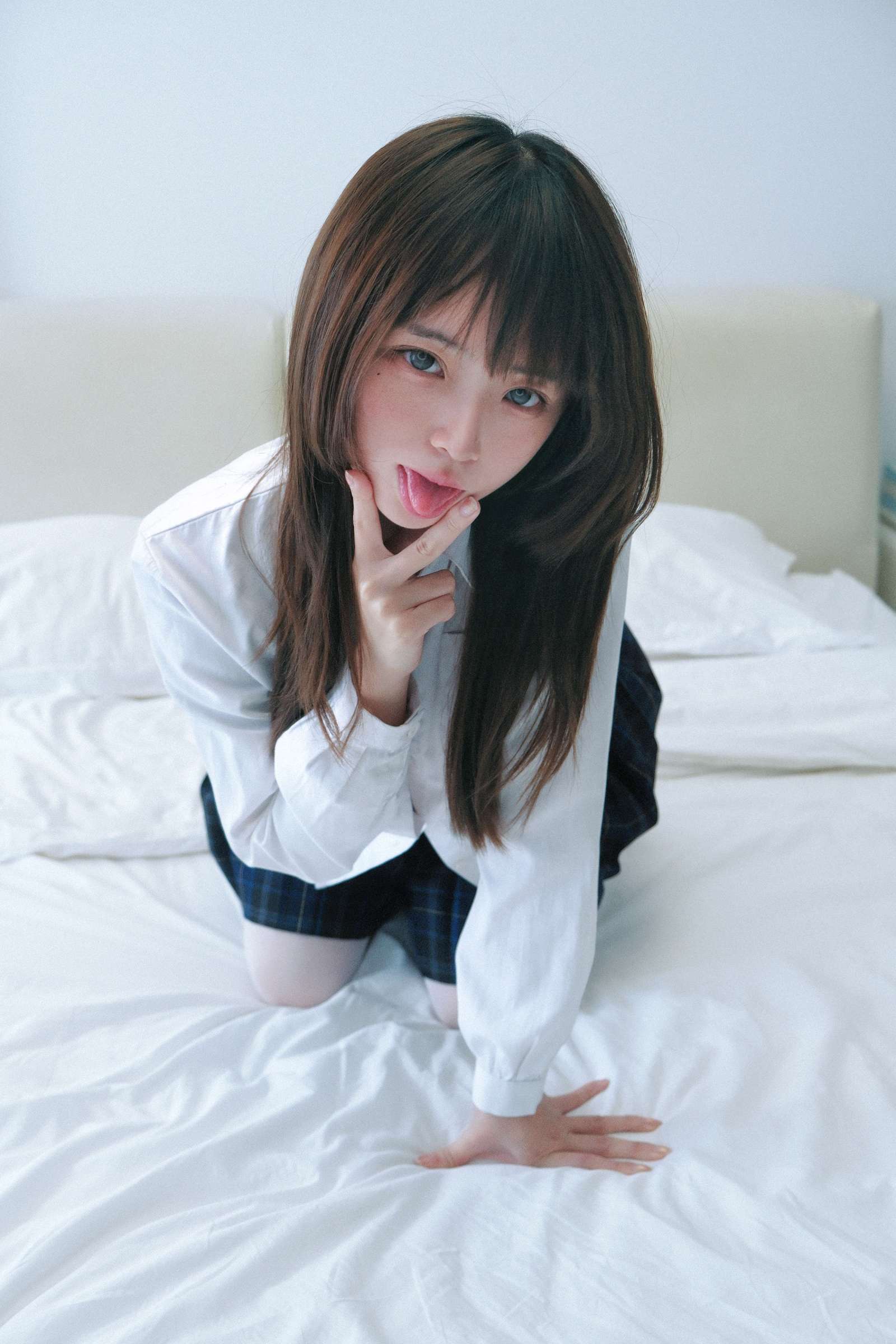 https://www.lss77.com/wp-content/uploads/2023/12/1702393095-6512bd43d9caa6e-1600x2400.jpg