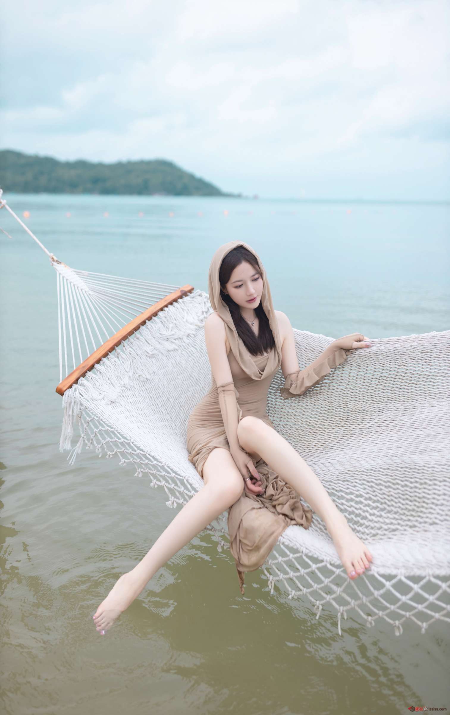 https://www.lss77.com/wp-content/uploads/2023/12/1702393839-ce08becc73195df-1513x2400.jpg