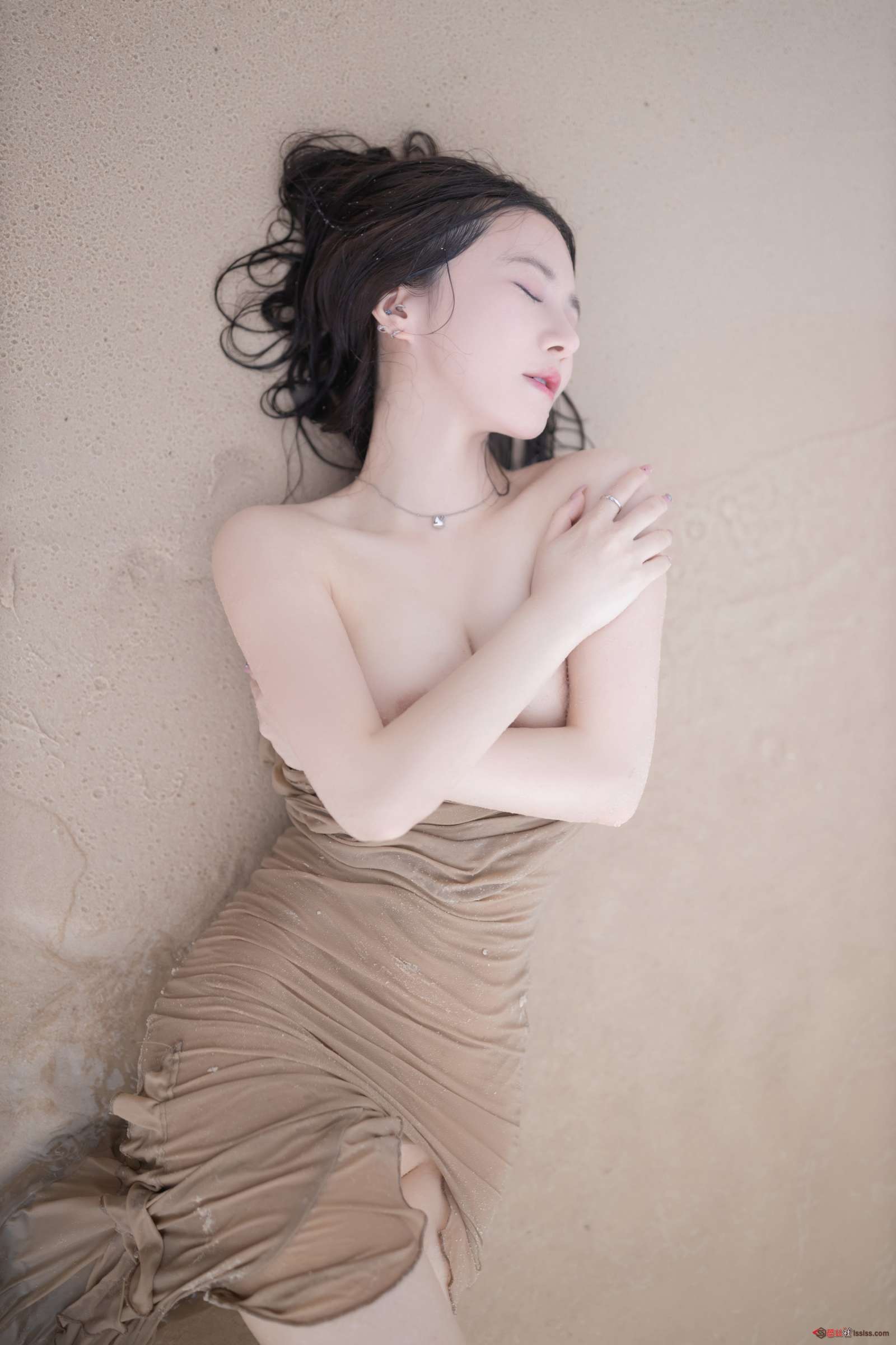 https://www.lss77.com/wp-content/uploads/2023/12/1702394700-f0935e4cd5920aa-1600x2400.jpg