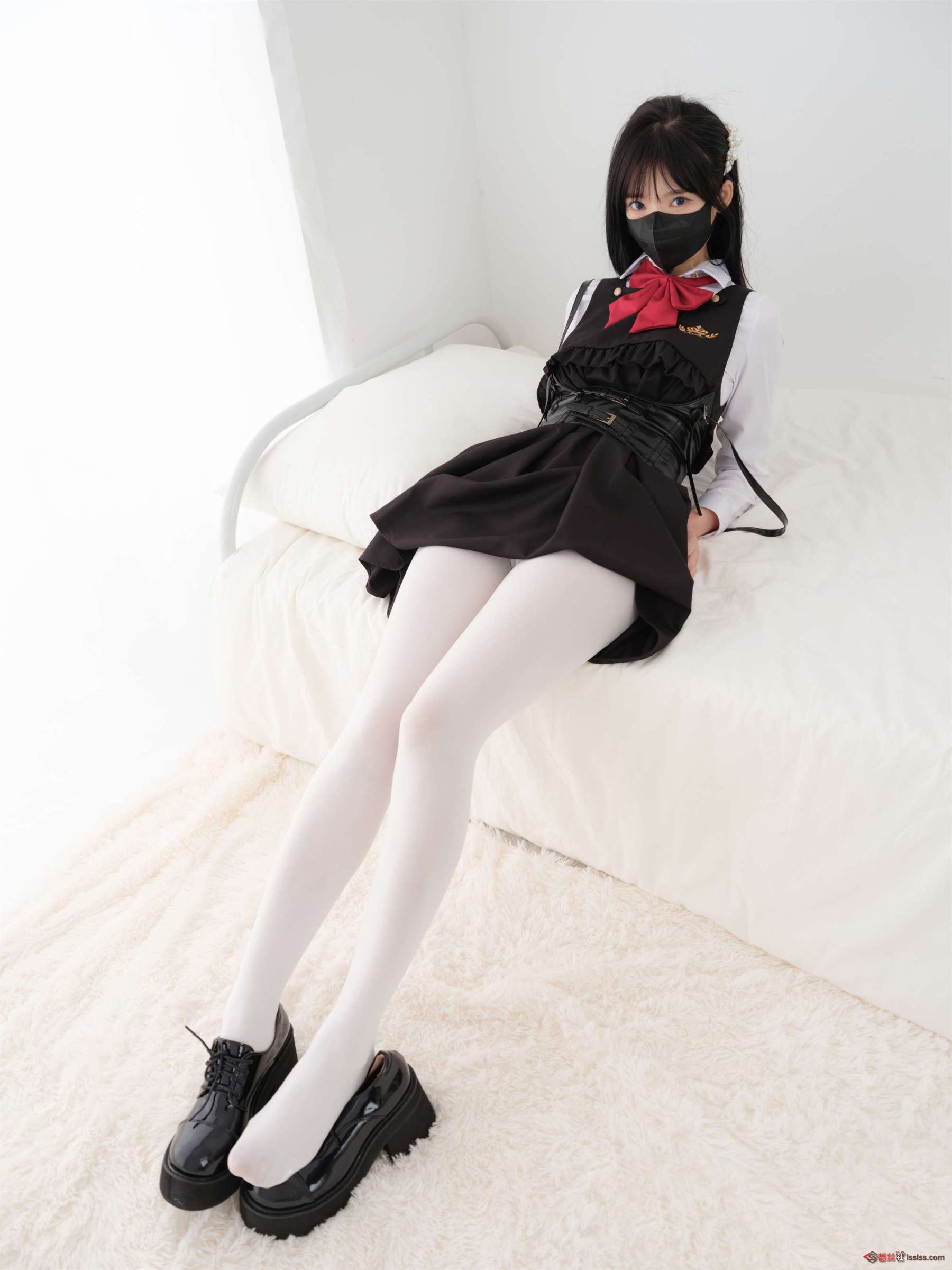 https://www.lss77.com/wp-content/uploads/2023/12/1702523000-b7923fe9afe7142-1800x2400.jpg