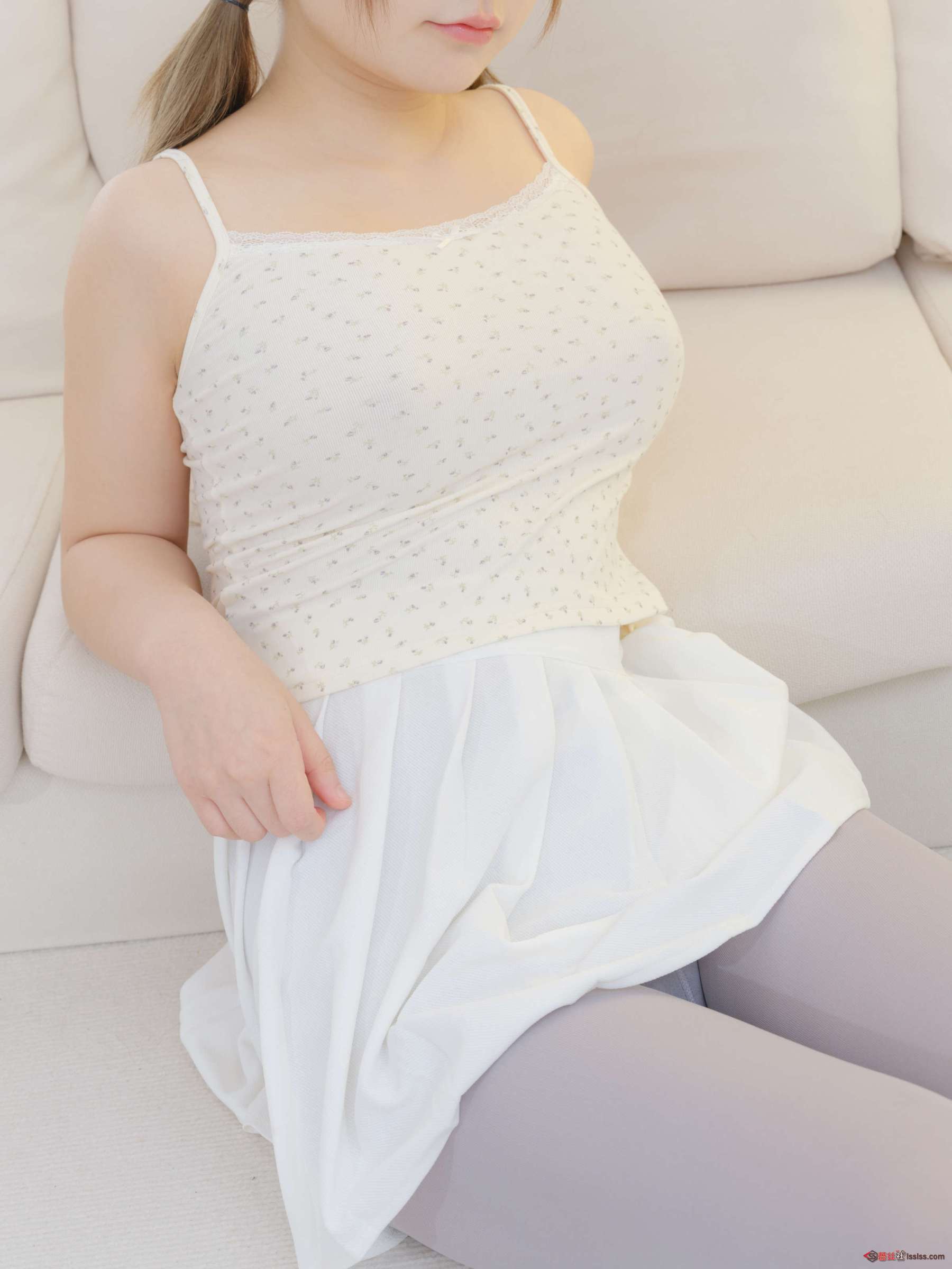 https://www.lss77.com/wp-content/uploads/2023/12/1702798576-cf2e4f52be52a8f-1800x2400.jpg