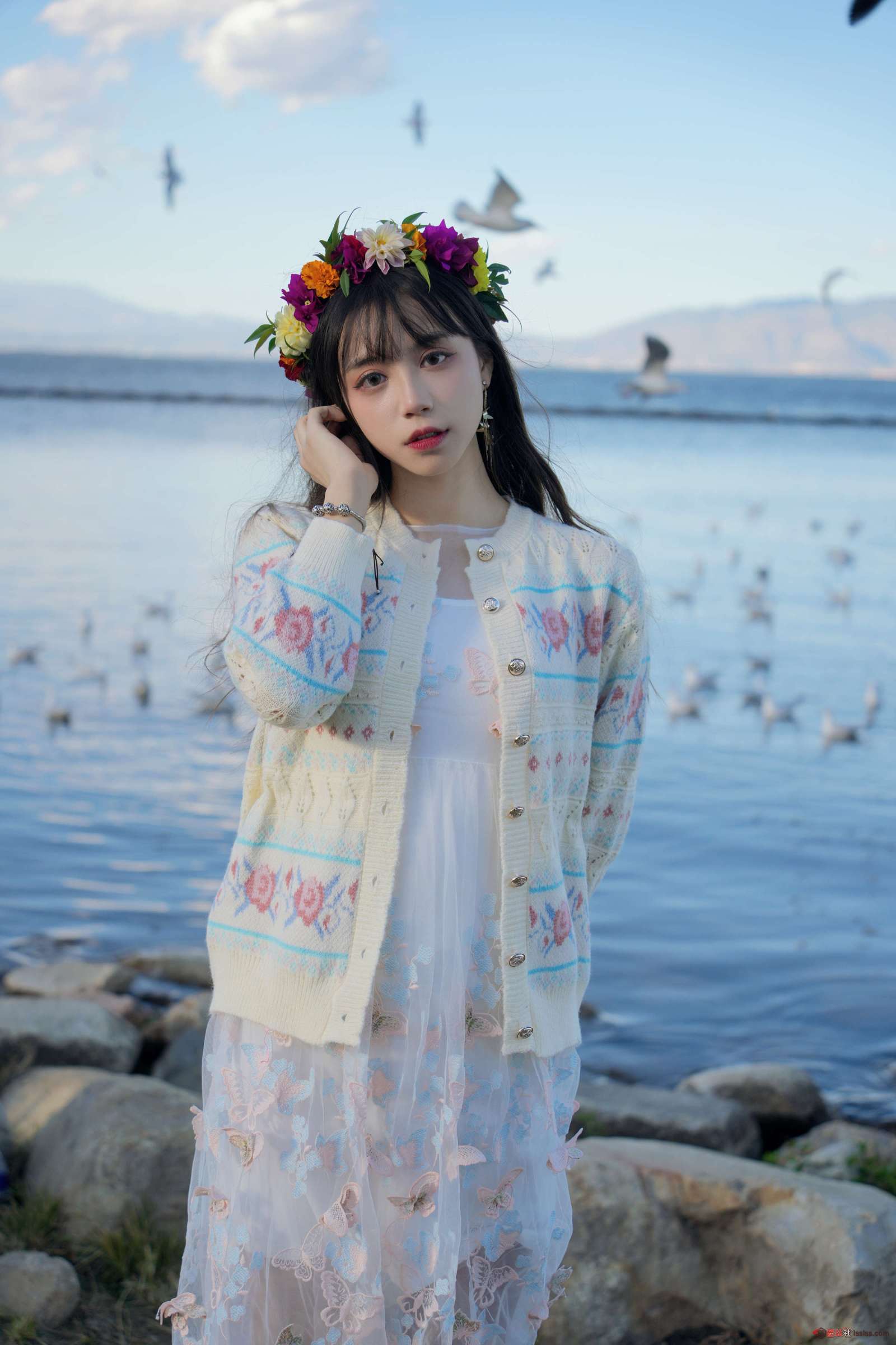 https://www.lss77.com/wp-content/uploads/2023/12/1702980816-c4de9fe96832a87-1600x2400.jpg