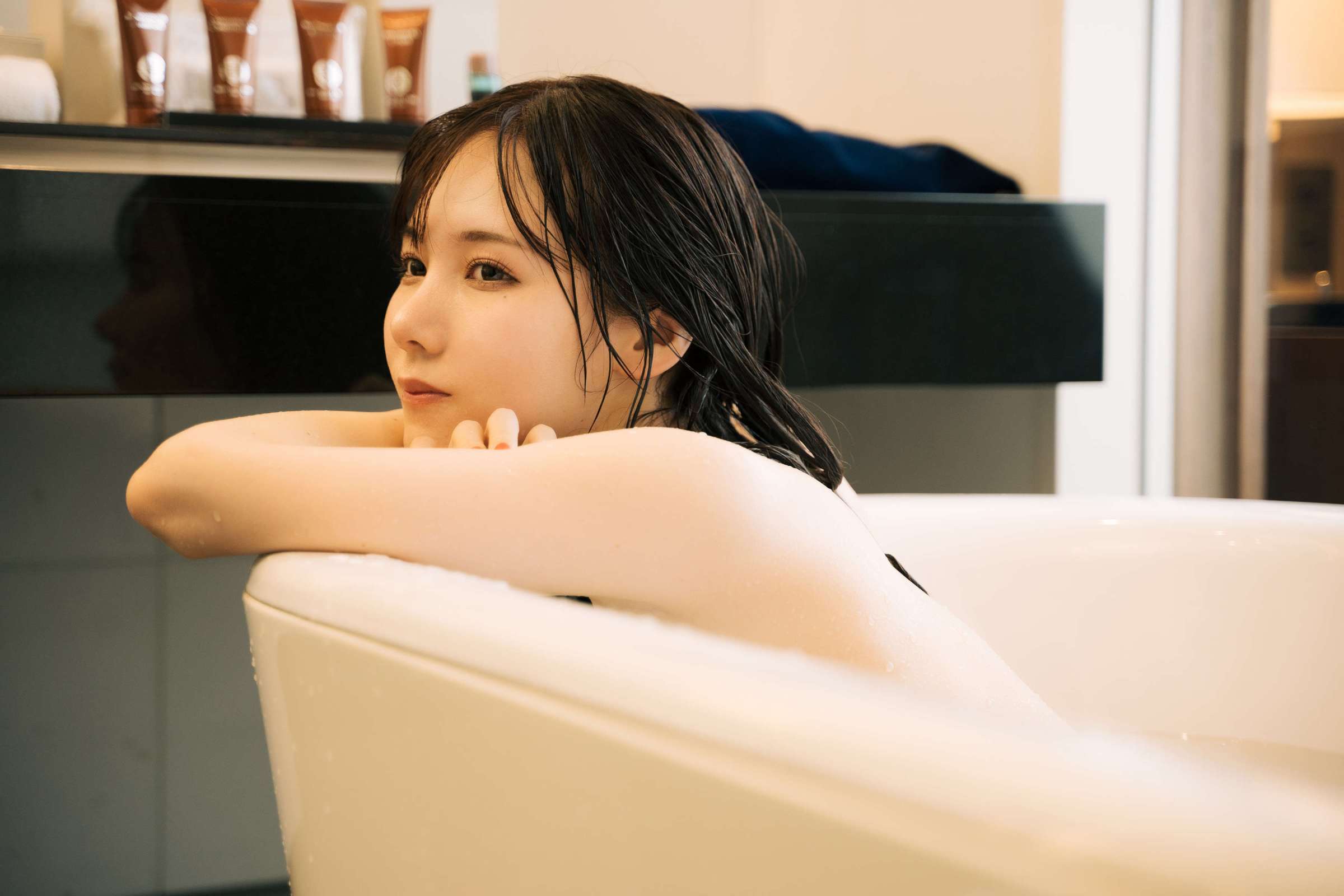 https://www.lss77.com/wp-content/uploads/2023/12/1703070134-3644a684f98ea8f-2400x1600.jpg