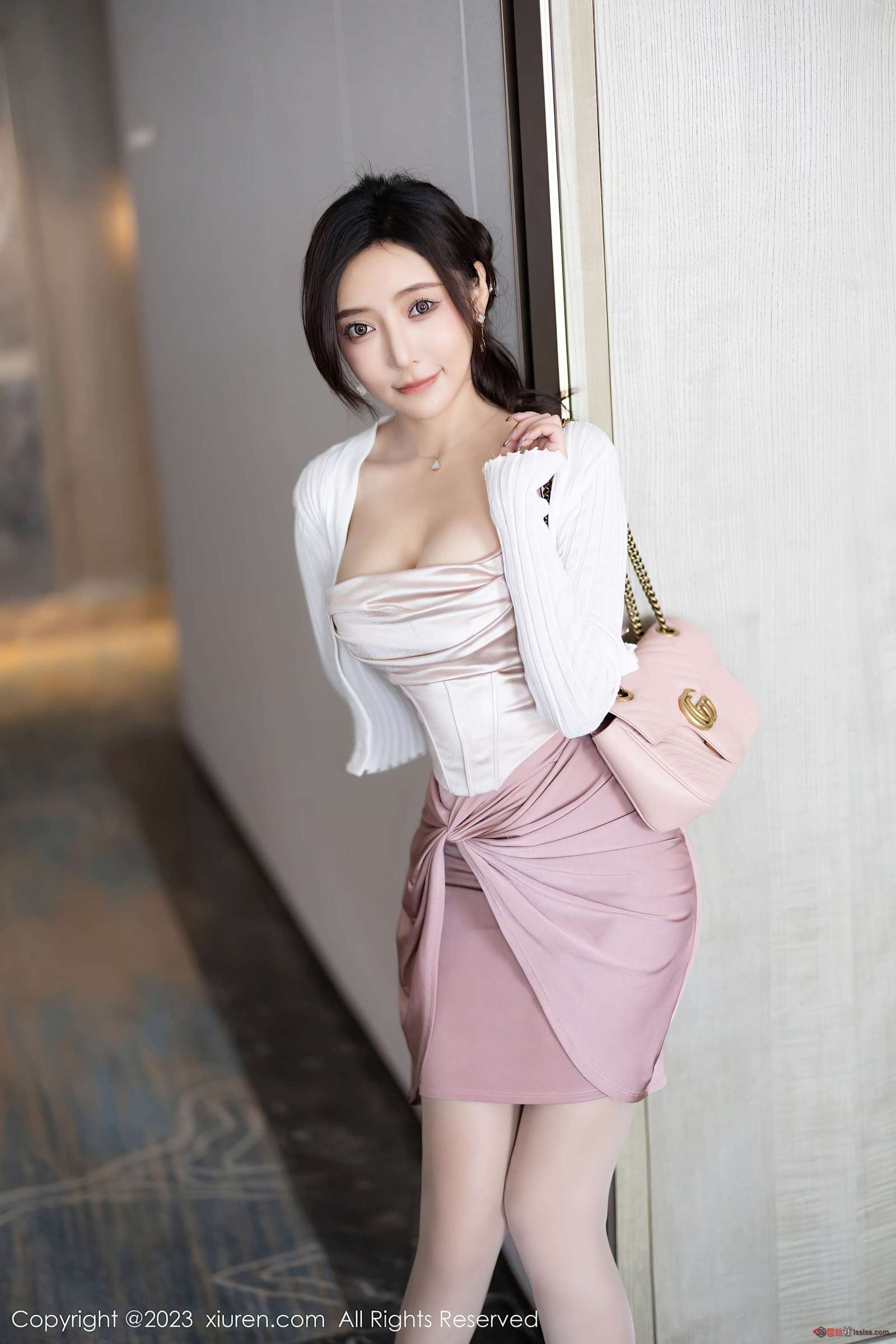 https://www.lss77.com/wp-content/uploads/2023/12/1703138892-096ec814d2392f3-1600x2400.jpg