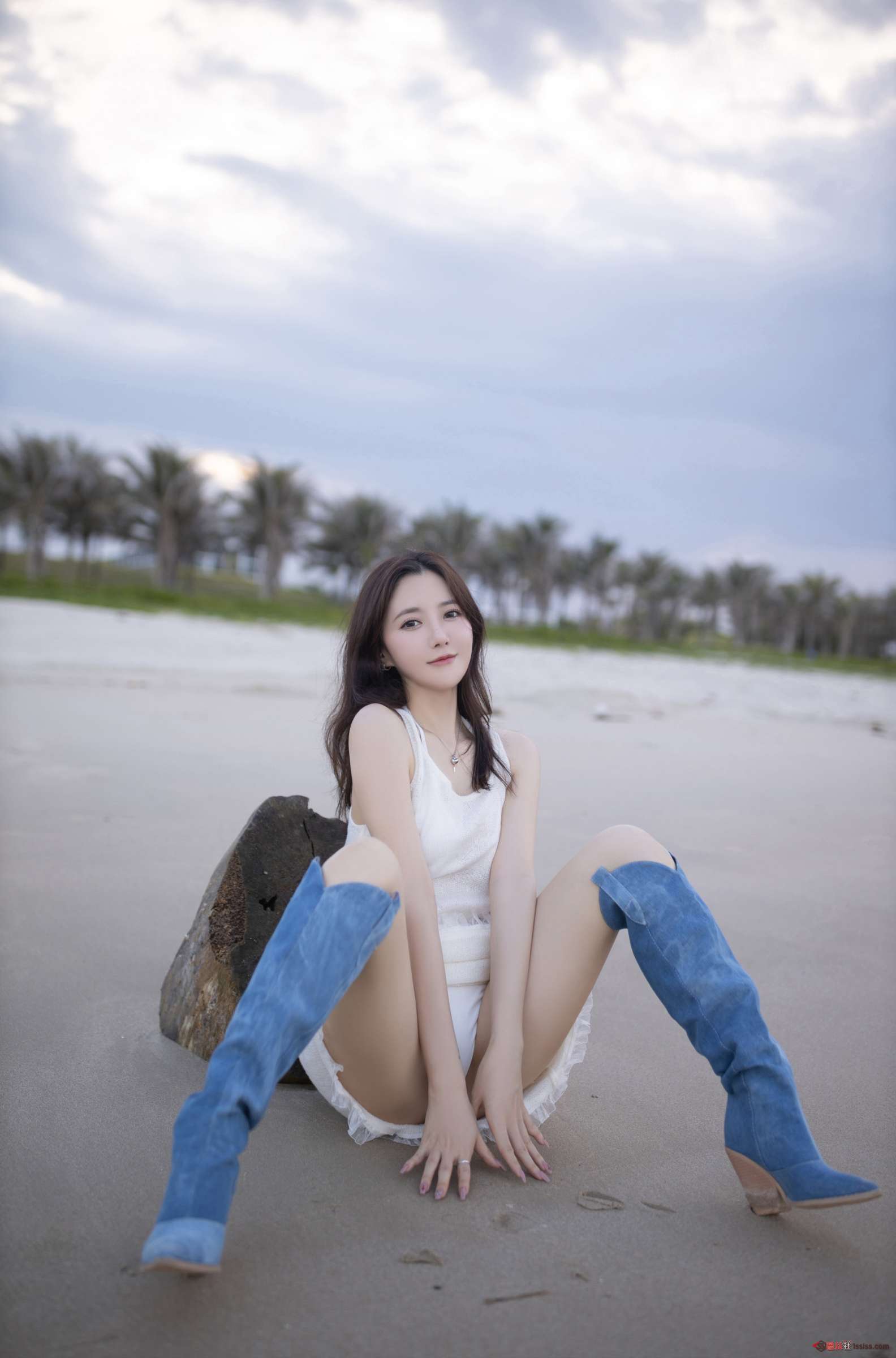 https://www.lss77.com/wp-content/uploads/2023/12/1703333355-ea20a043c08f516-1584x2400.jpg