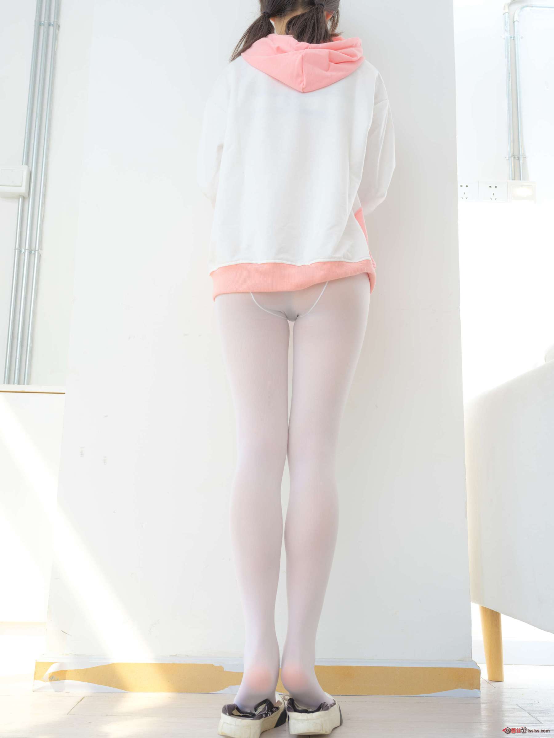 https://www.lss77.com/wp-content/uploads/2023/12/1703587284-bb332482a638036-1800x2400.jpg