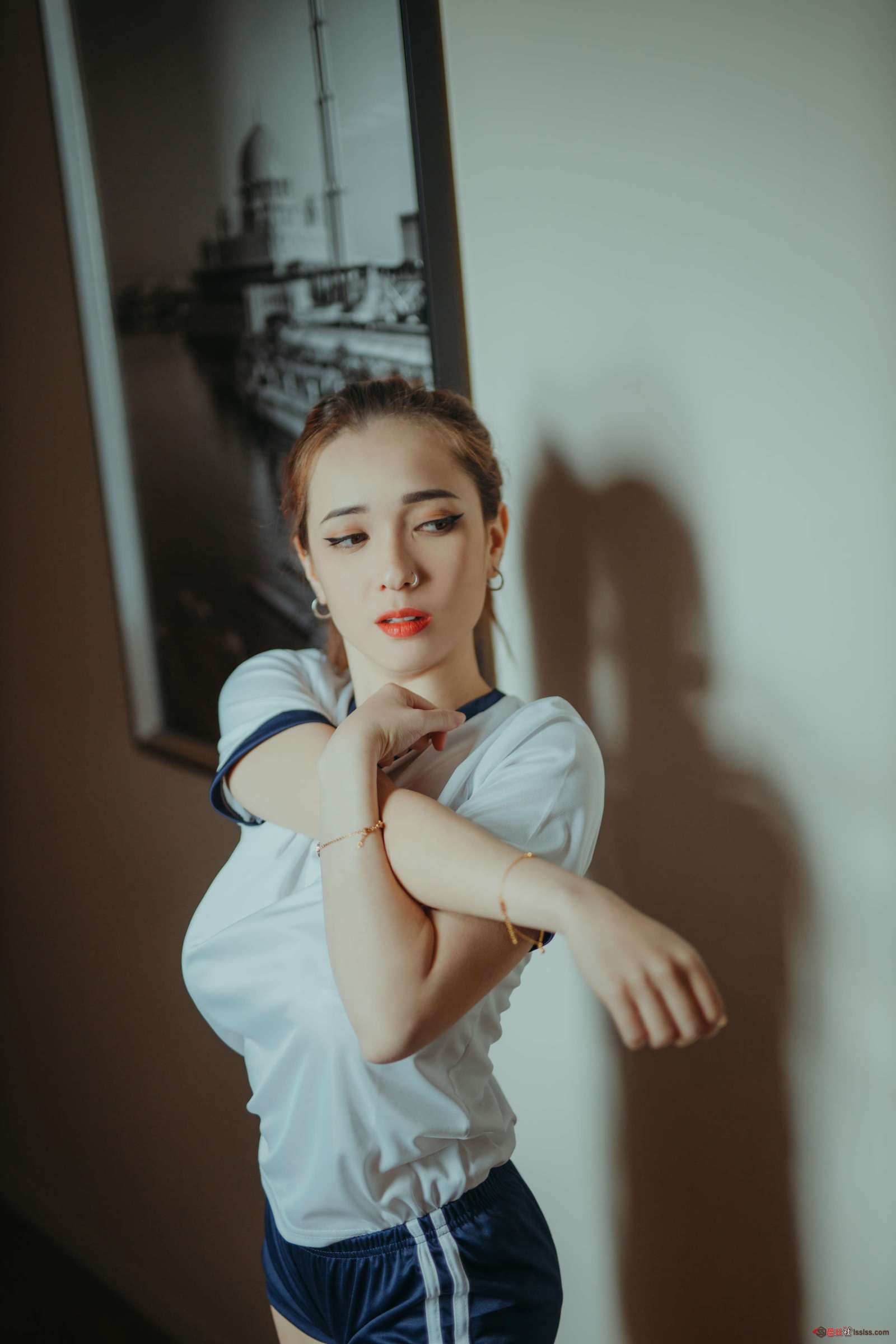 https://www.lss77.com/wp-content/uploads/2024/01/1704111334-d2490f048dc3b77-1600x2400.jpg