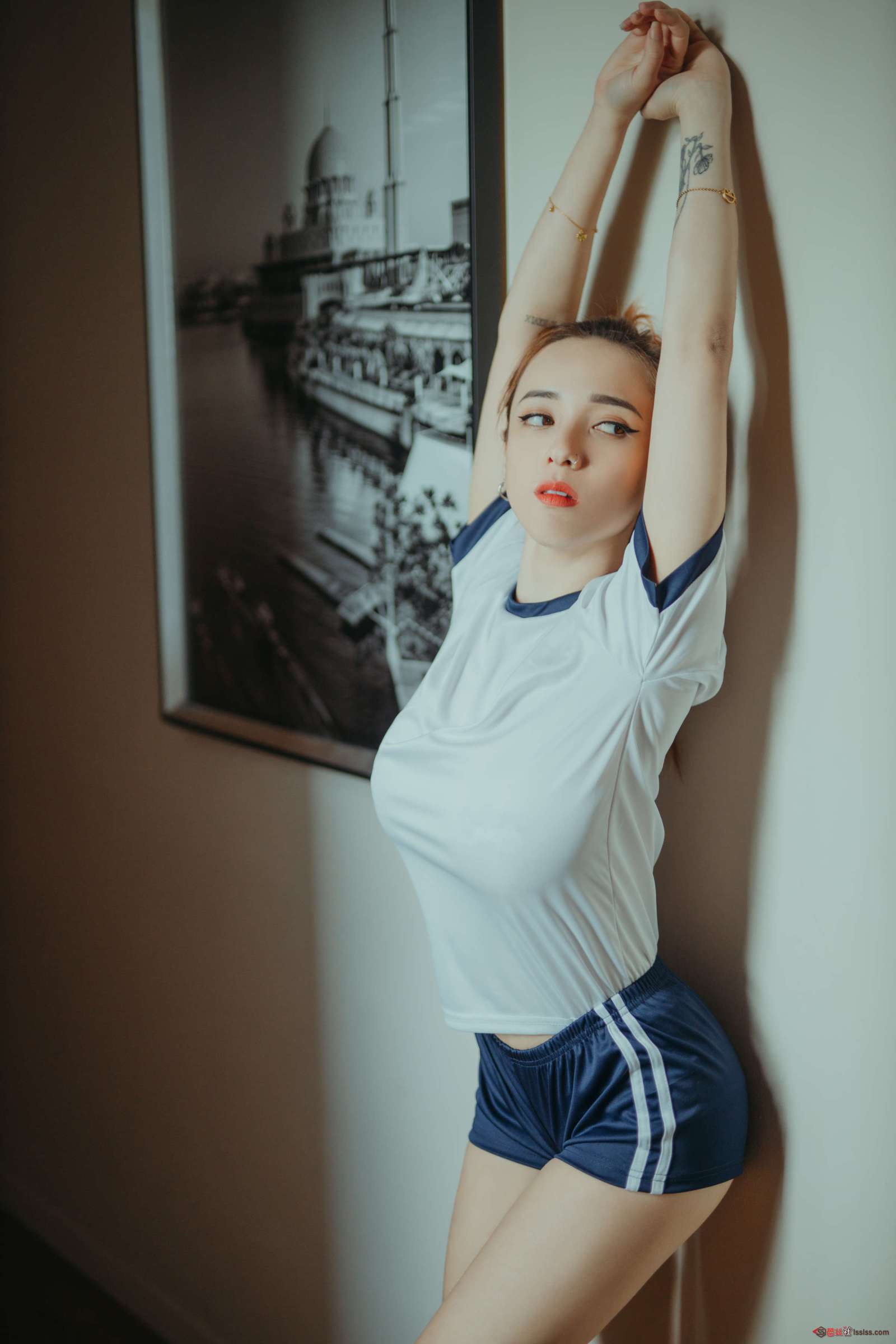 https://www.lss77.com/wp-content/uploads/2024/01/1704111342-441954d29ad2a37-1600x2400.jpg