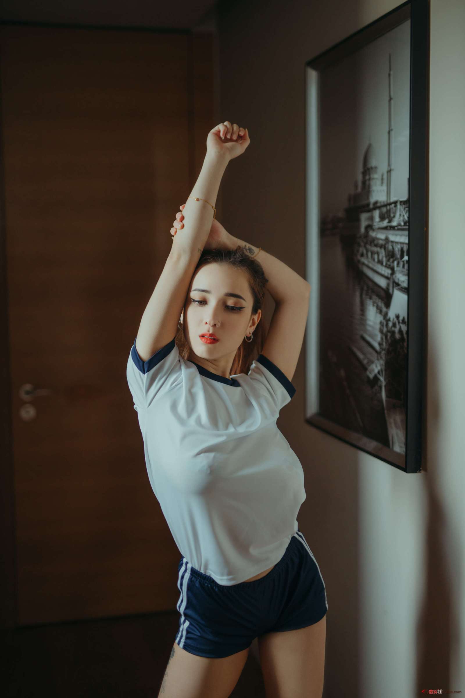 https://www.lss77.com/wp-content/uploads/2024/01/1704111438-c4de9fe96832a87-1600x2400.jpg