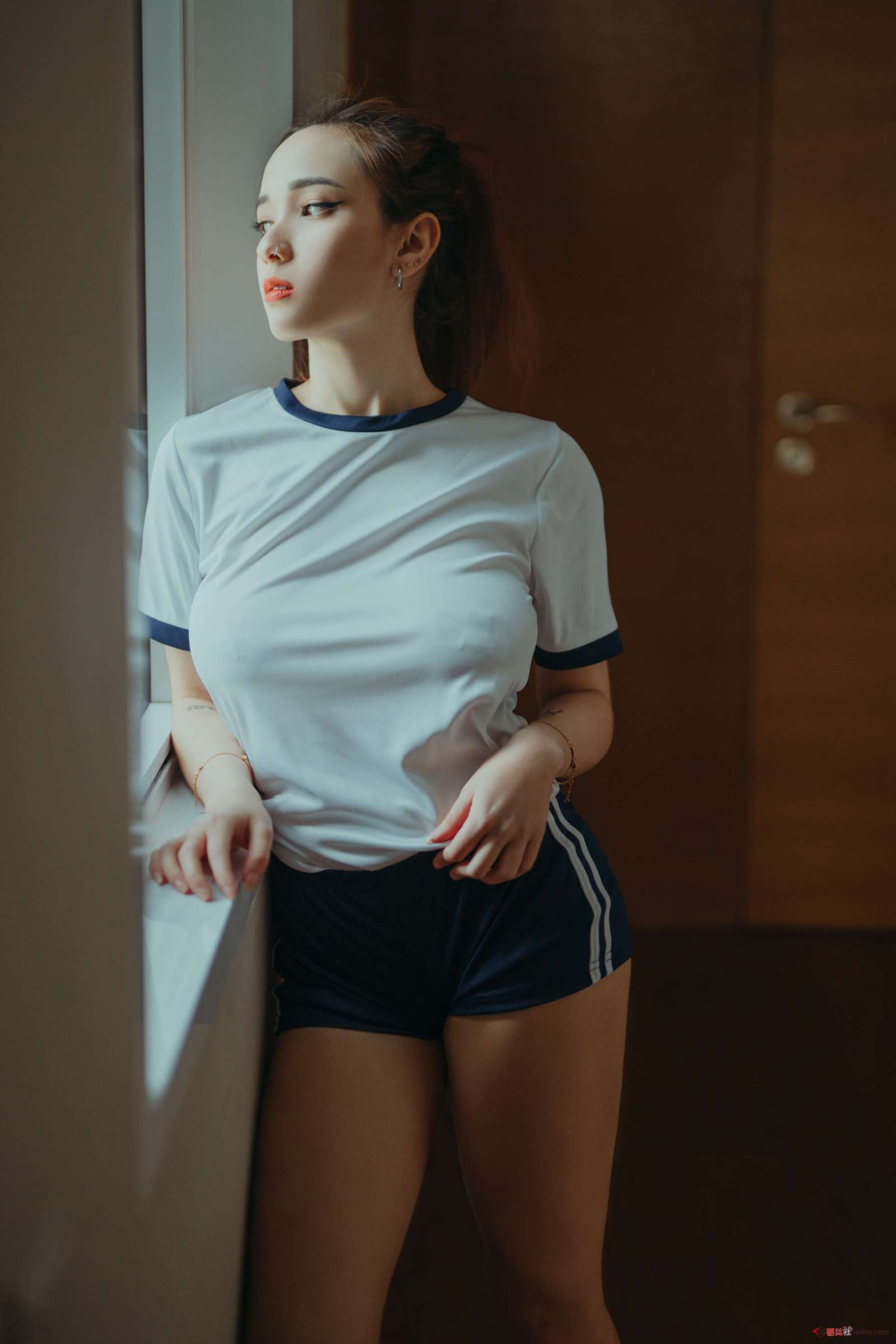 https://www.lss77.com/wp-content/uploads/2024/01/1704111555-2ba100d60448c3b-1600x2400.jpg