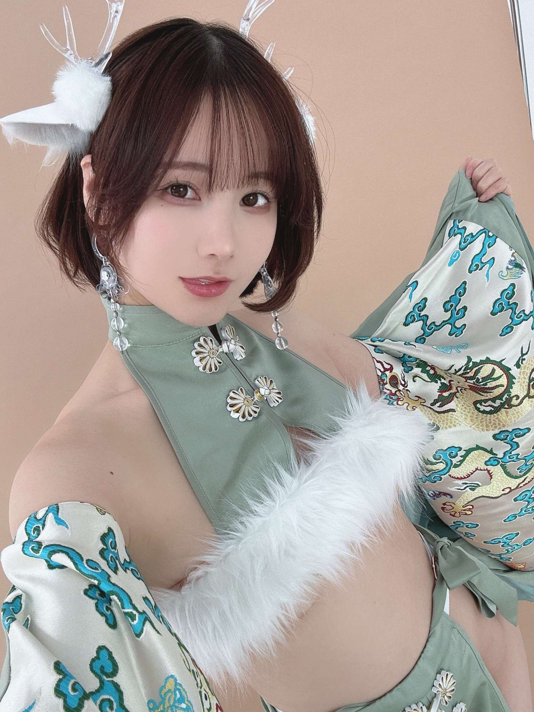 https://www.lss77.com/wp-content/uploads/2024/01/1704302235-eecca5b6365d960-1800x2400.jpeg