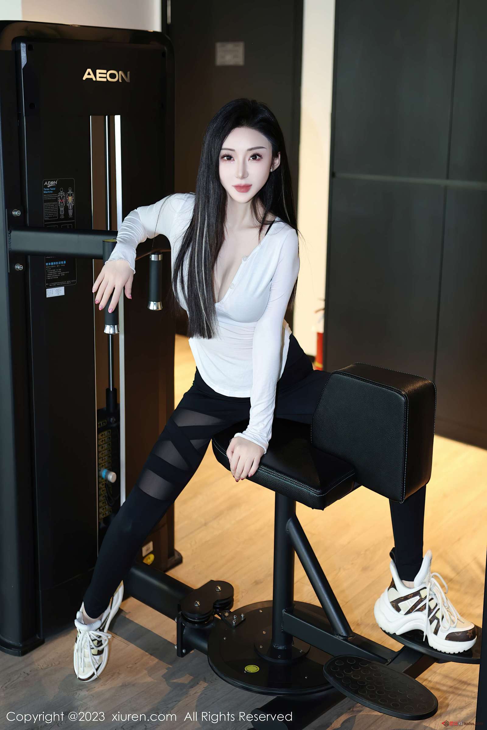 https://www.lss77.com/wp-content/uploads/2024/01/1704357184-25bbdcd06c32d47-1600x2400.jpg