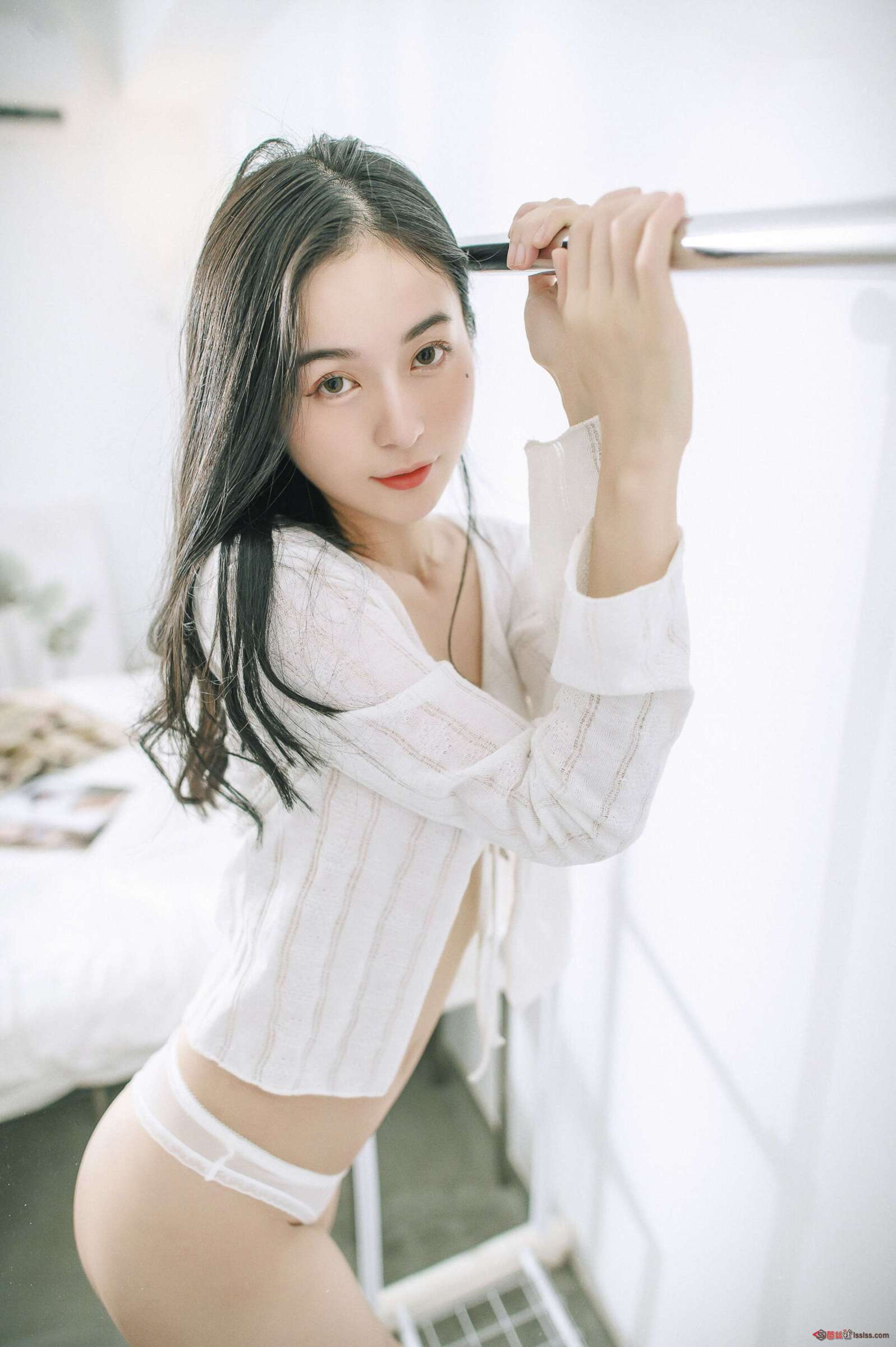 https://www.lss77.com/wp-content/uploads/2024/01/1705320568-d96409bf8942176-1597x2400.jpg