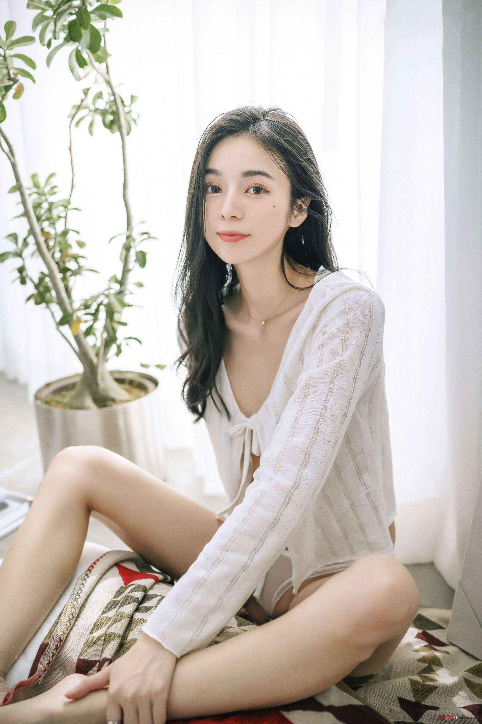 https://www.lss77.com/wp-content/uploads/2024/01/1705320734-7a614fd06c32549-1597x2400.jpg