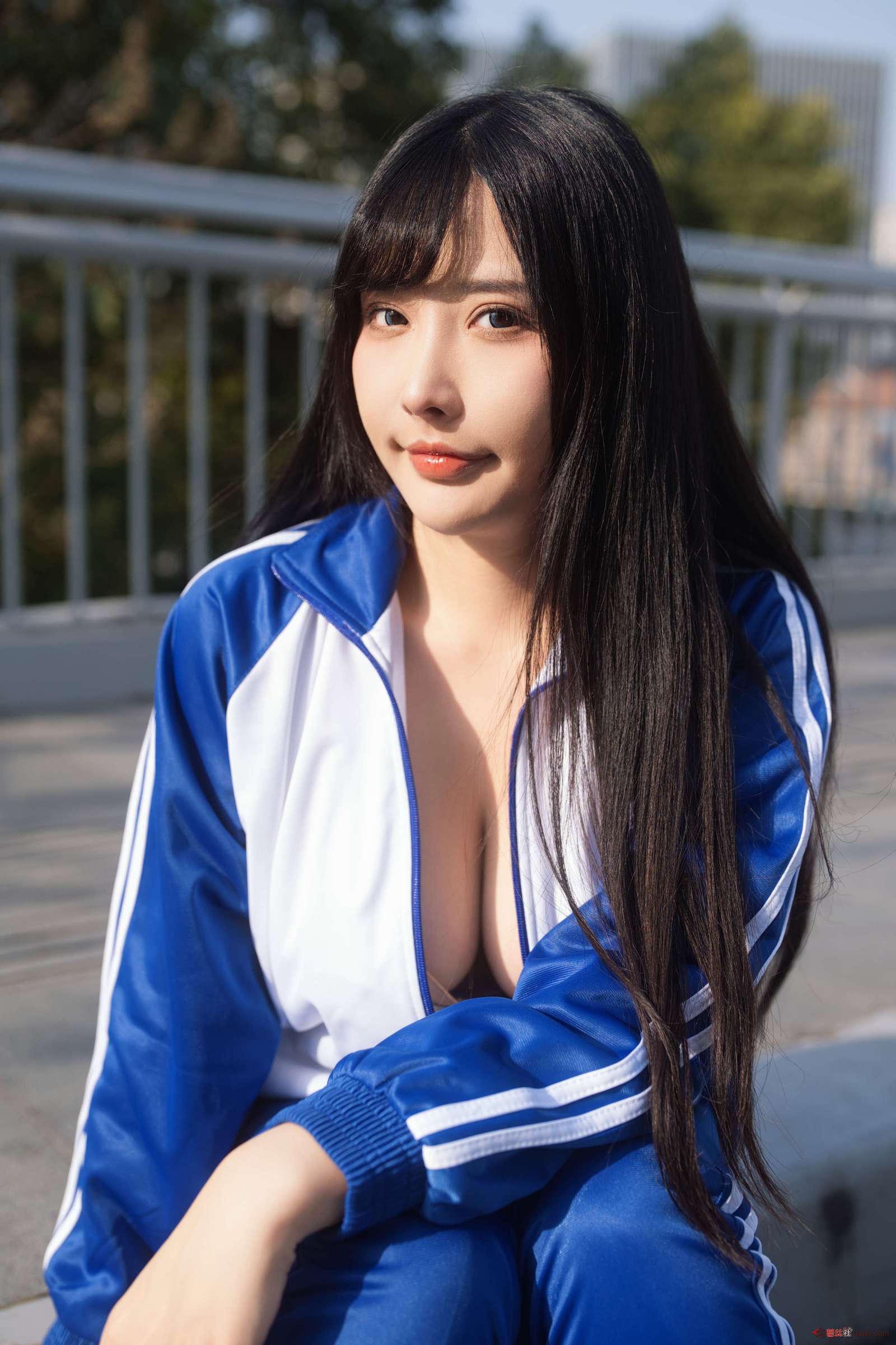 https://www.lss77.com/wp-content/uploads/2024/01/1705576720-34ed066df378efa-1600x2400.jpg