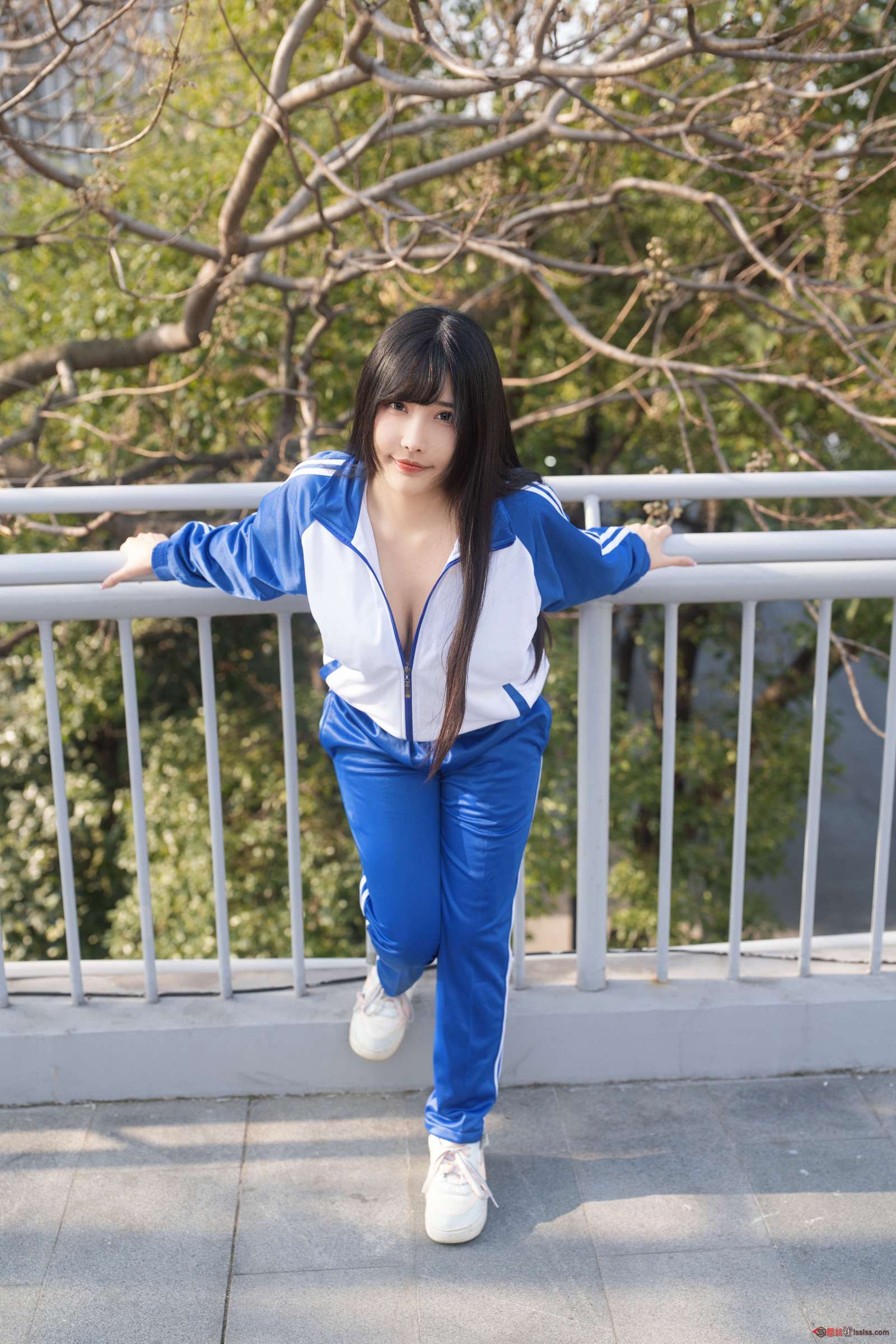 https://www.lss77.com/wp-content/uploads/2024/01/1705577256-819f46e52c25763-1600x2400.jpg