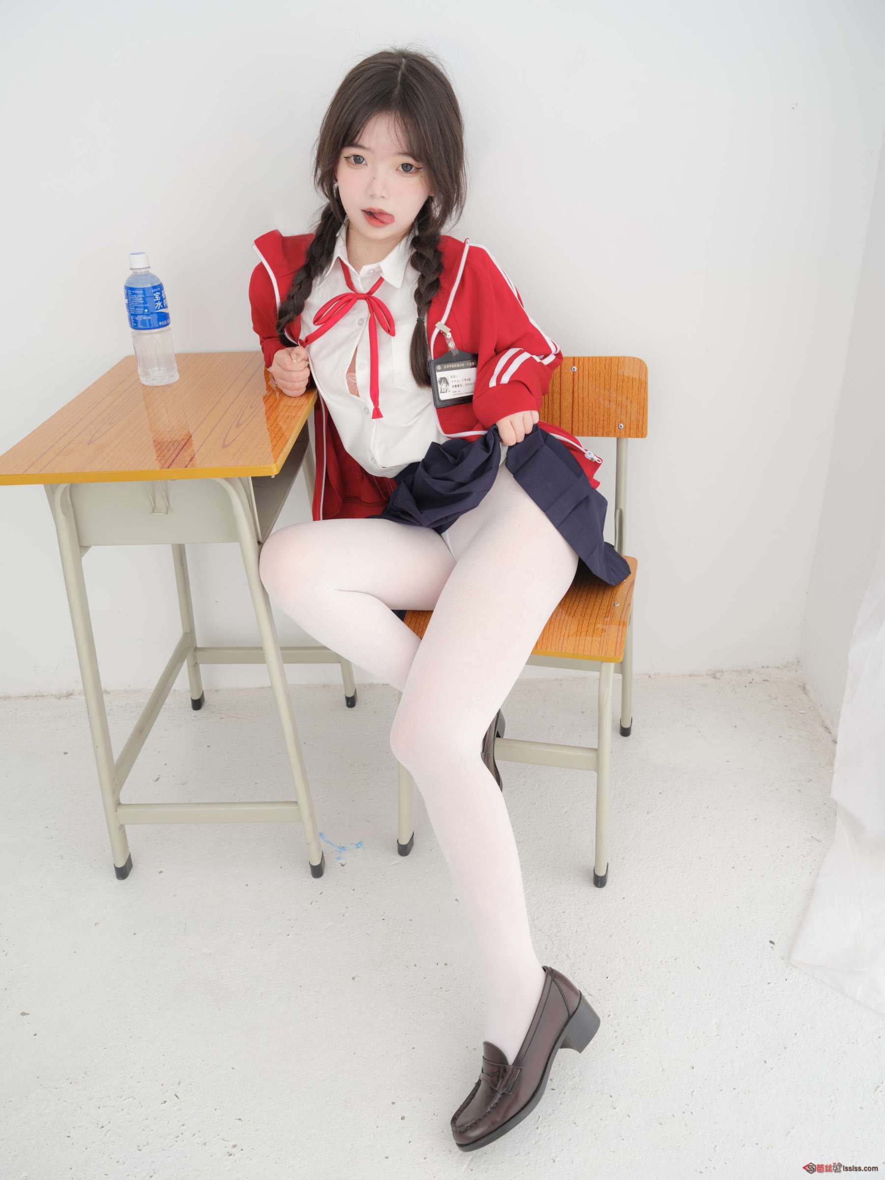 https://www.lss77.com/wp-content/uploads/2024/02/1707626089-9872ed9fc22fc18-1800x2400.jpg