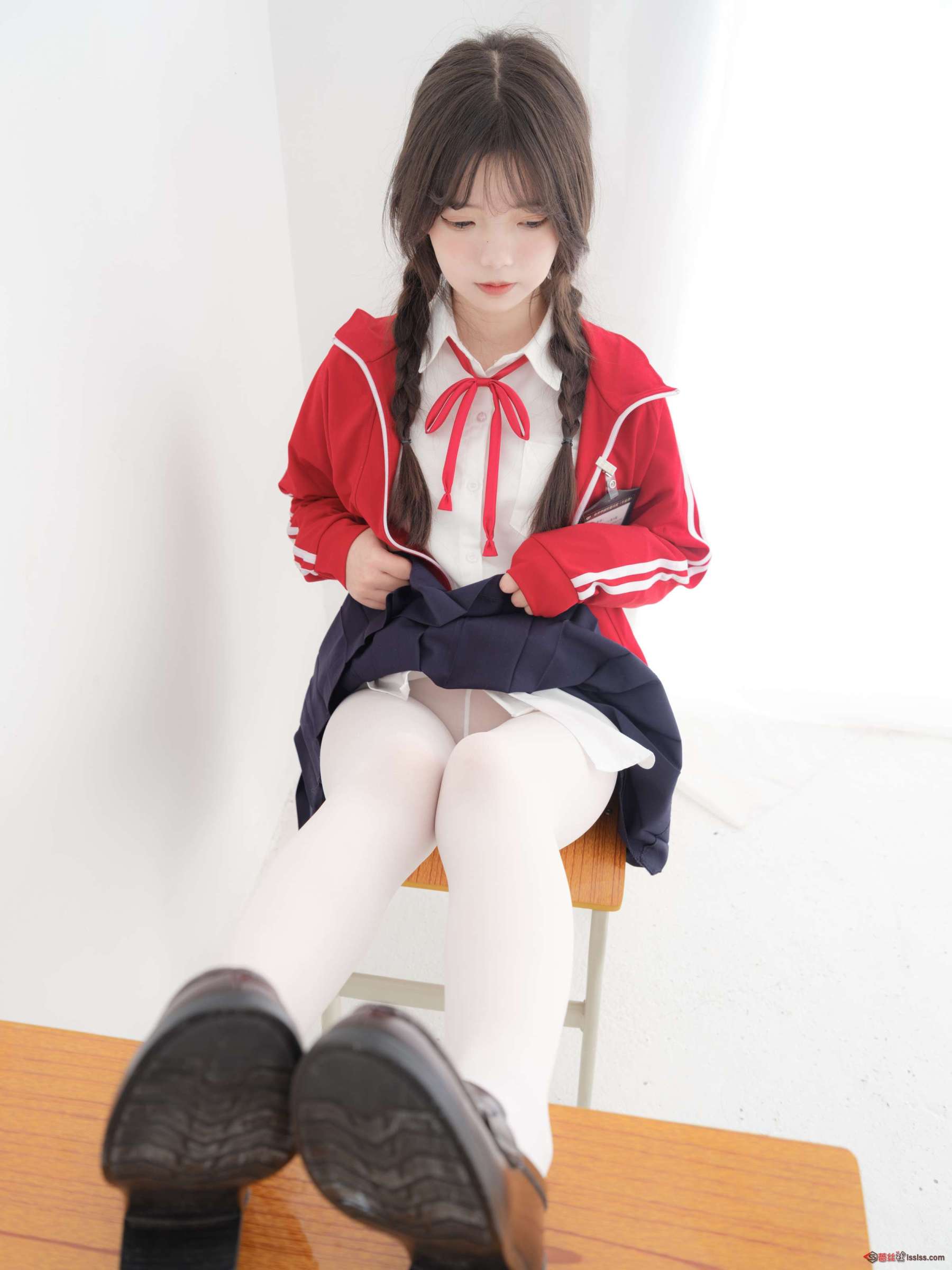 https://www.lss77.com/wp-content/uploads/2024/02/1707626479-577ef1154f3240a-1800x2400.jpg